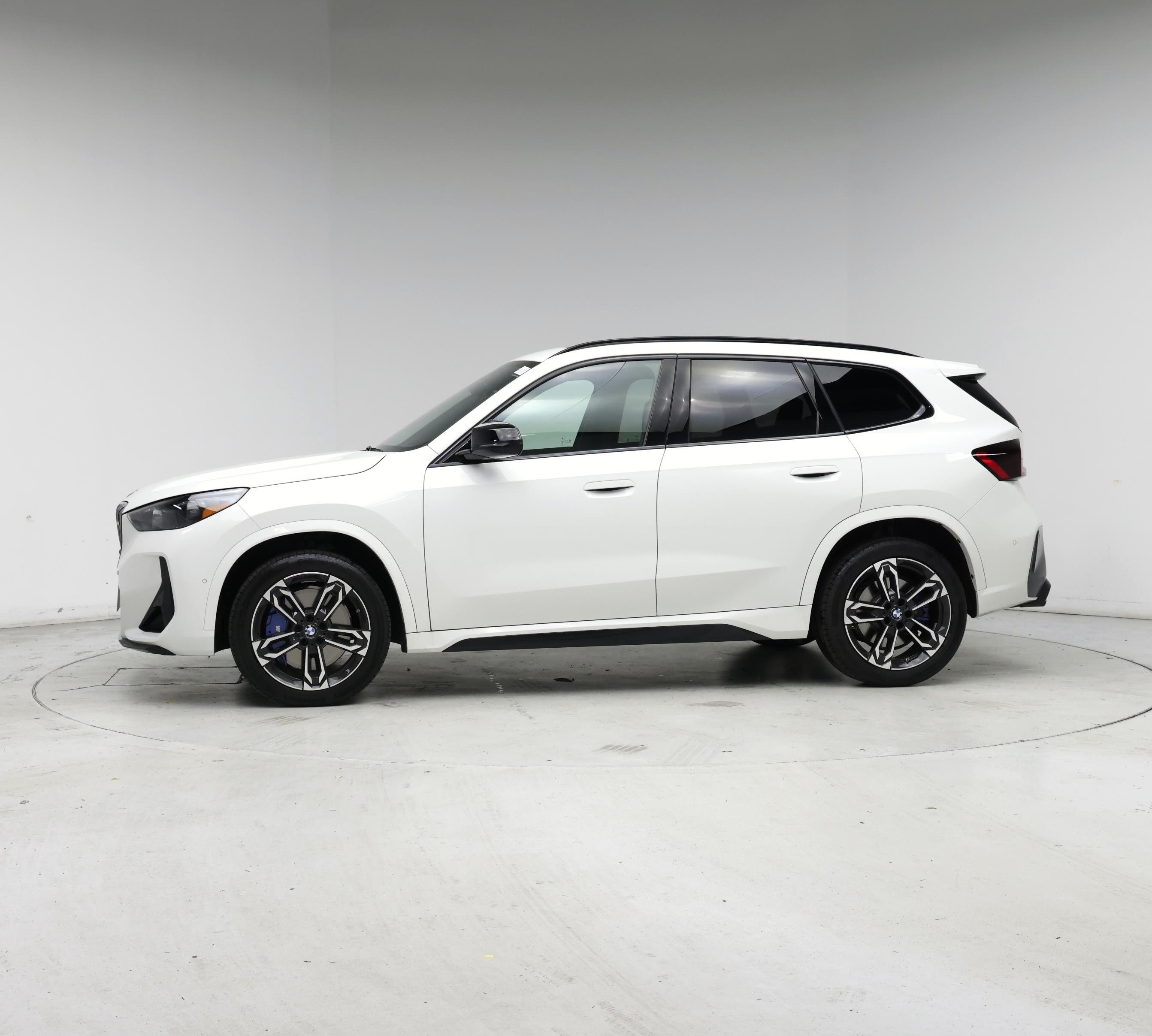 Thumbnail: 2025 BMW X1 - 3