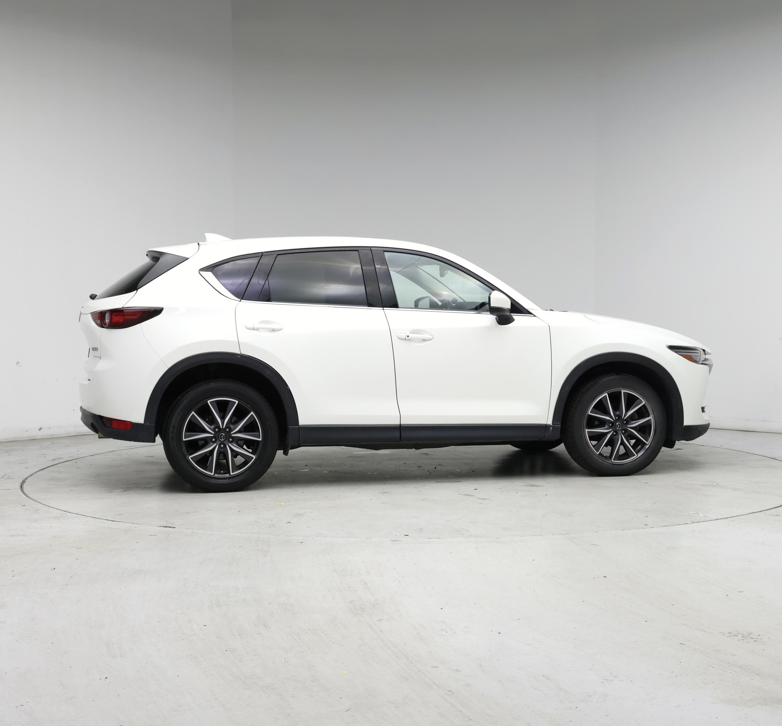 Thumbnail: 2018 Mazda CX-5 - 7