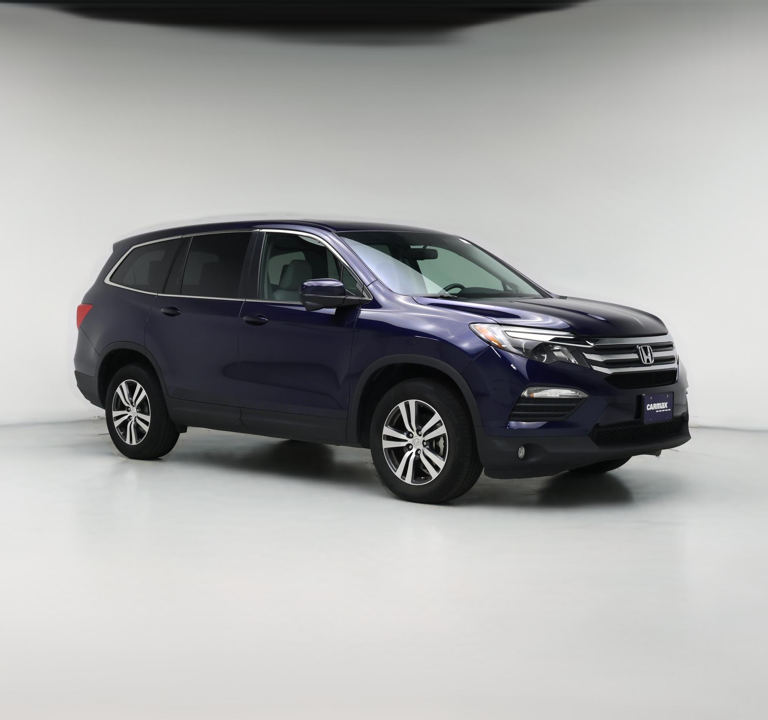 Thumbnail: 2017 Honda Pilot - 1