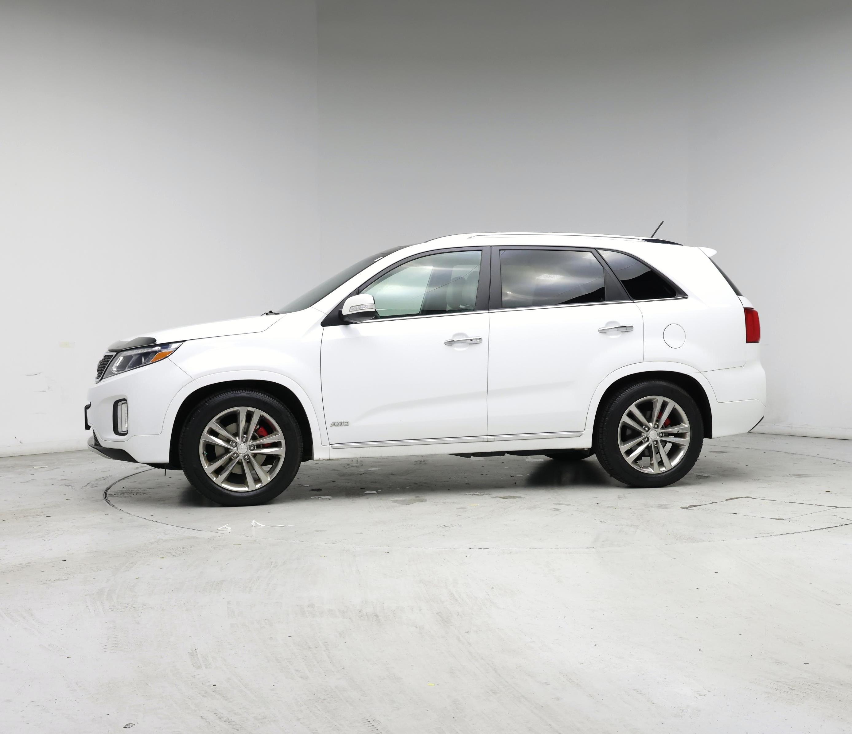 Thumbnail: 2015 Kia Sorento - 3