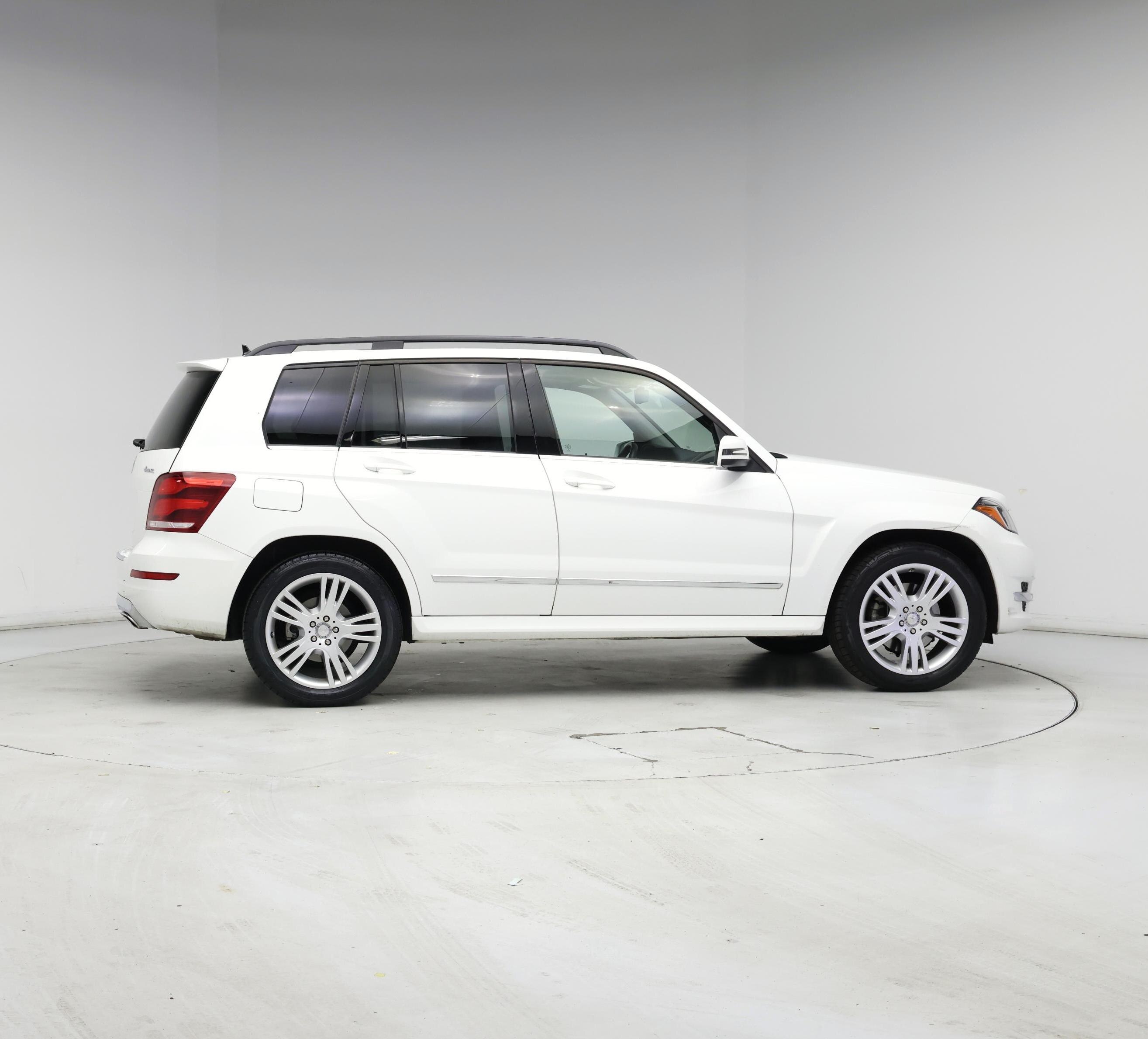Thumbnail: 2015 Mercedes-Benz GLK - 7