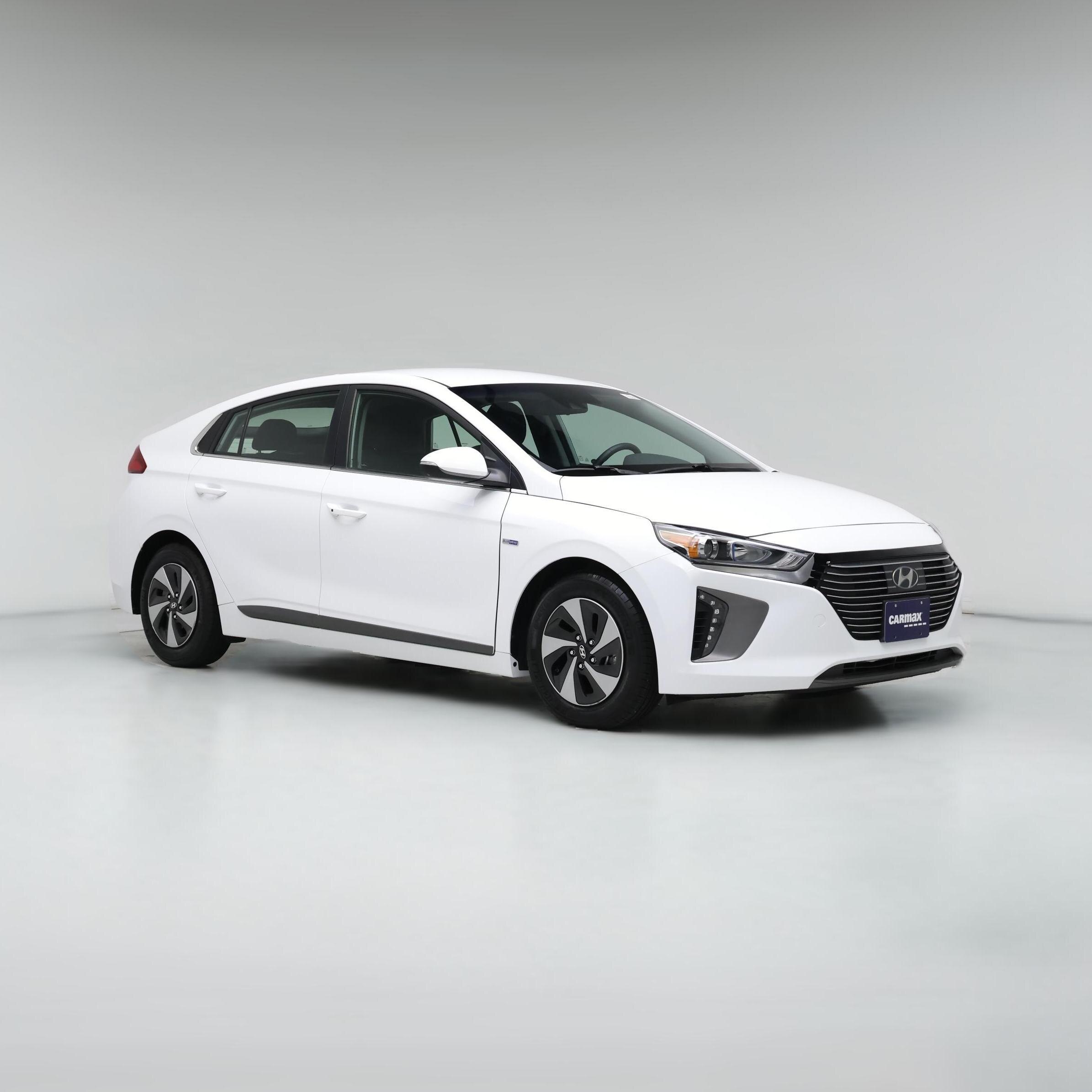 Thumbnail: 2019 Hyundai Ioniq - 1