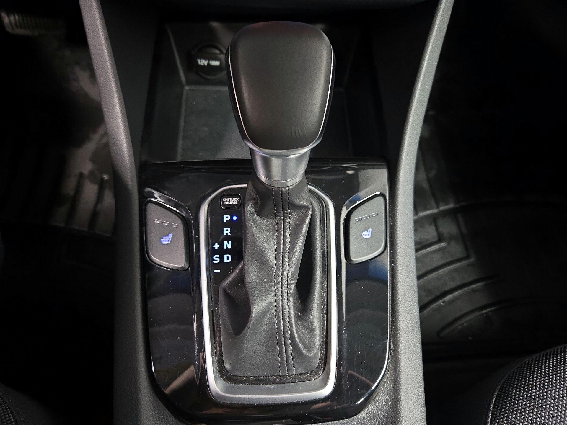 Thumbnail: 2019 Hyundai Ioniq - 17