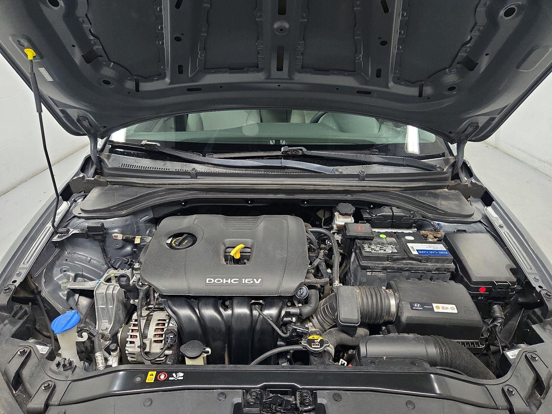 Thumbnail: 2017 Hyundai Elantra - 20