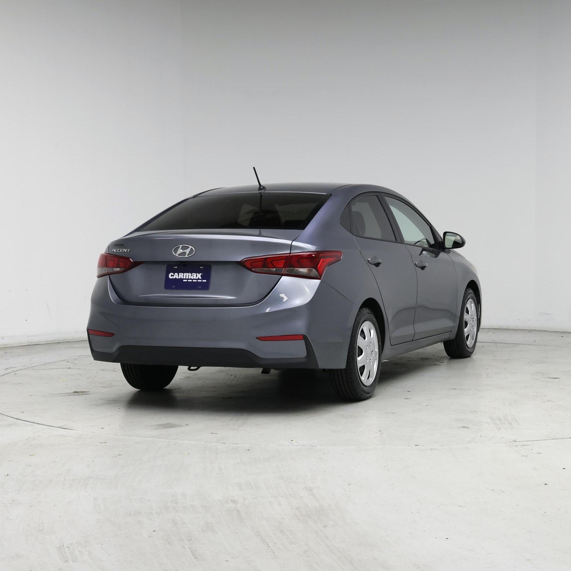 Thumbnail: 2019 Hyundai Accent - 8