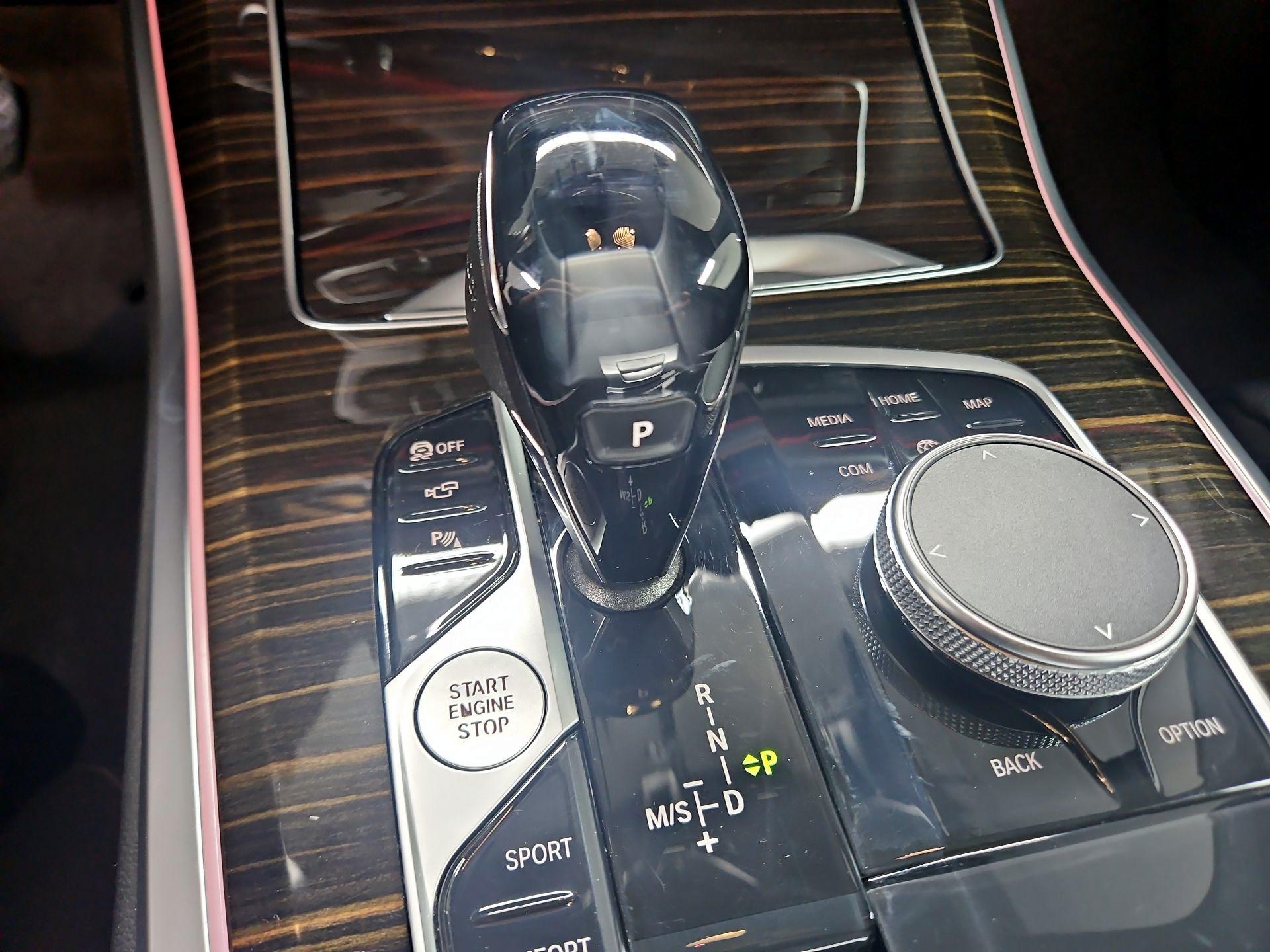 Thumbnail: 2021 BMW X5 - 18