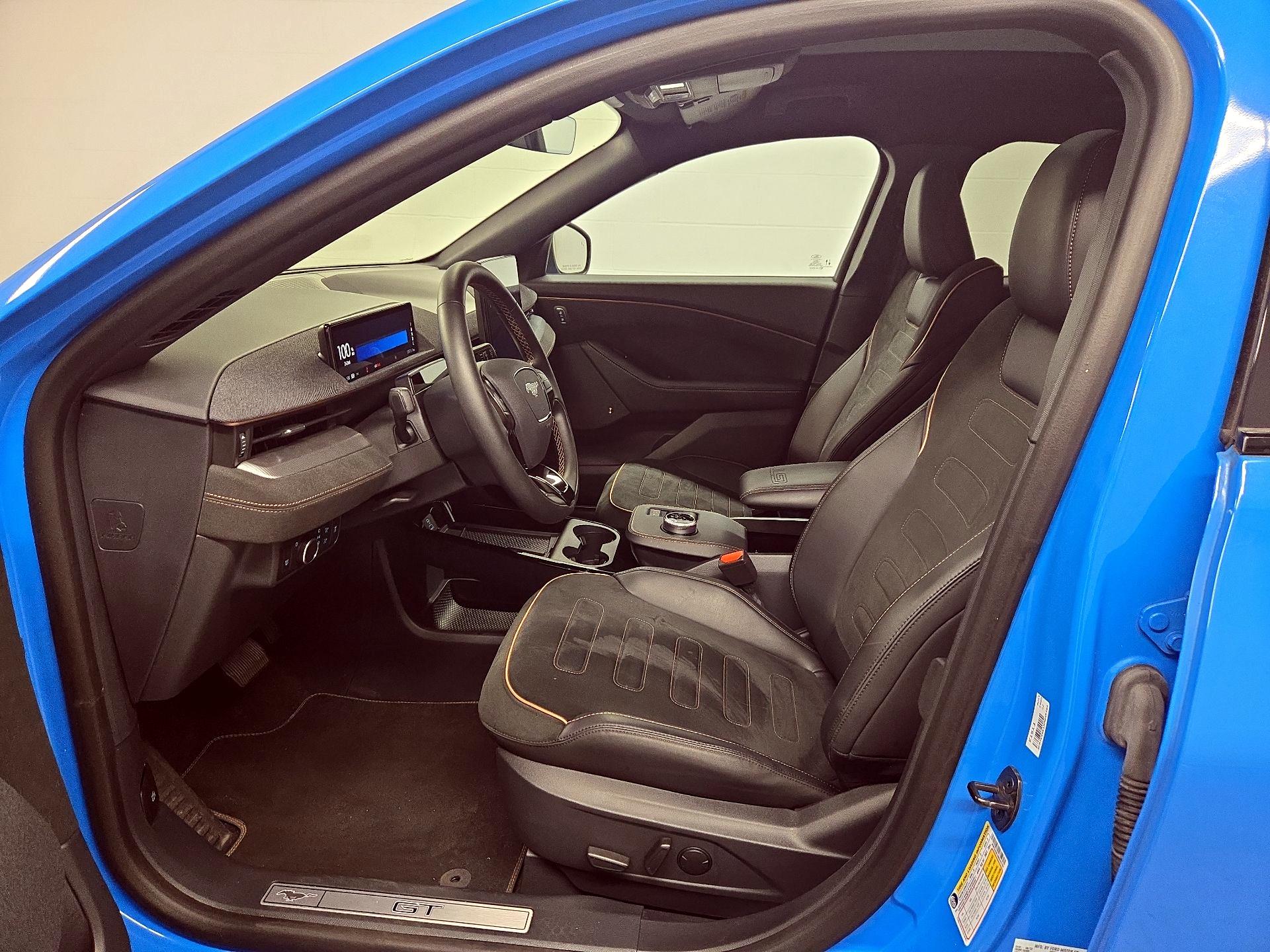 Thumbnail: 2022 Ford Mustang Mach-E - 11