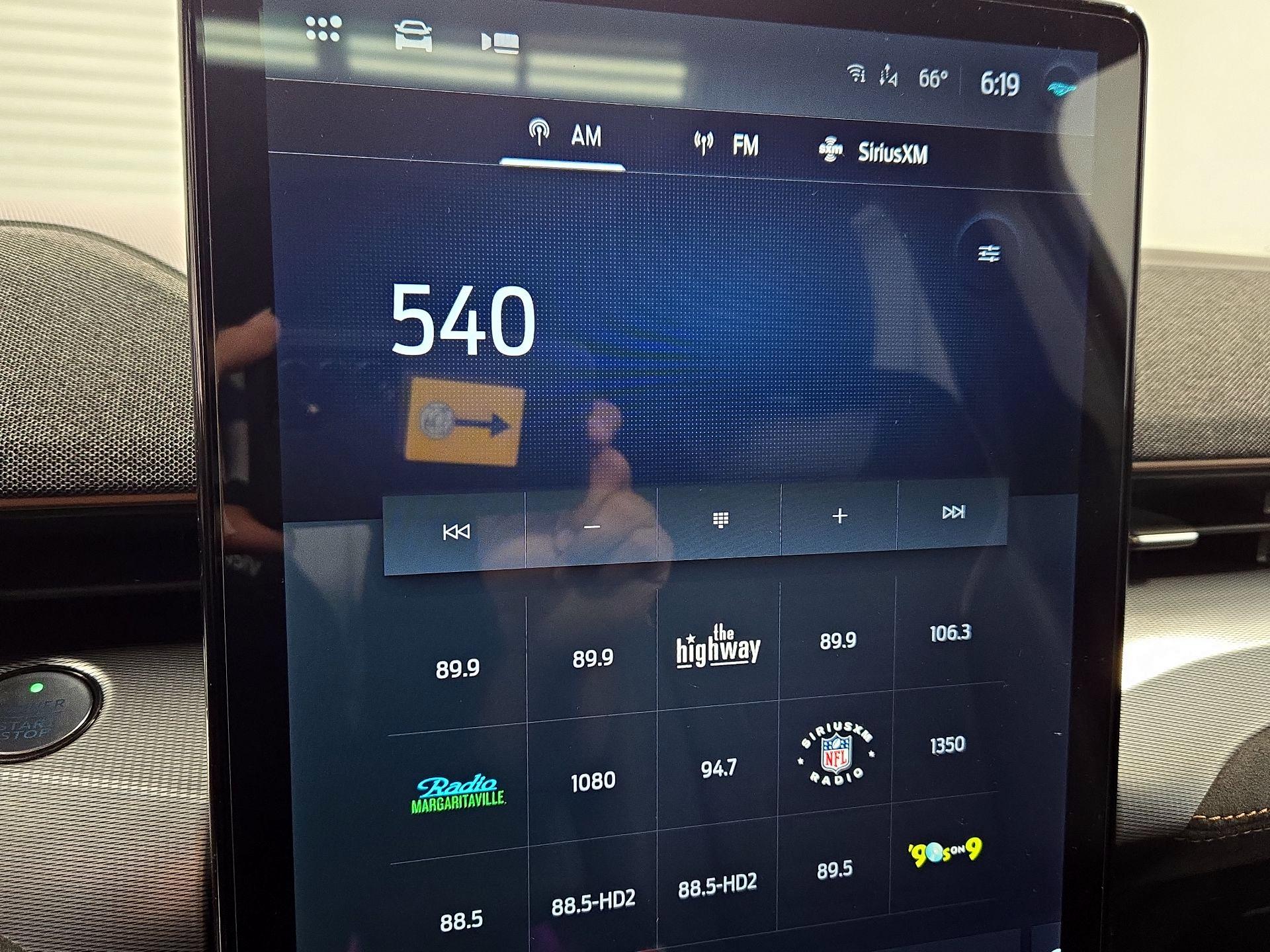 Thumbnail: 2022 Ford Mustang Mach-E - 16