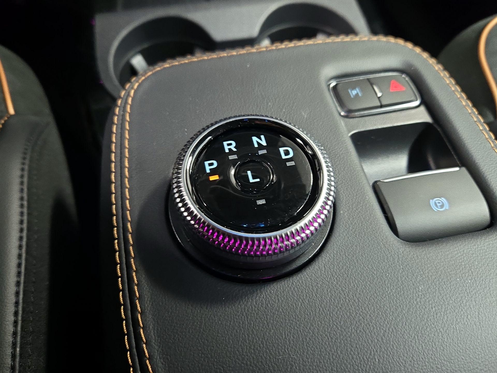 Thumbnail: 2022 Ford Mustang Mach-E - 18