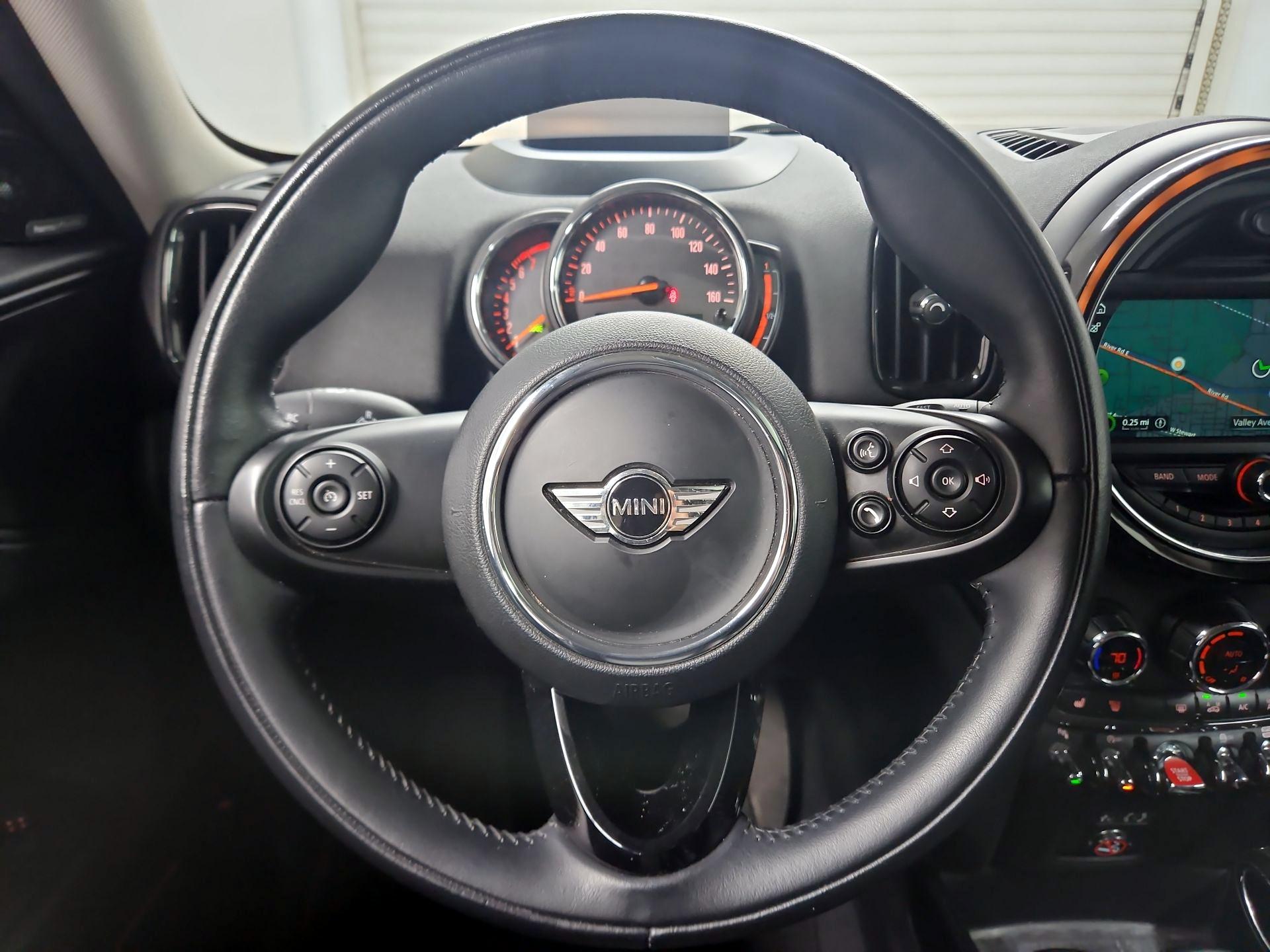 Thumbnail: 2018 MINI Cooper Countryman - 10