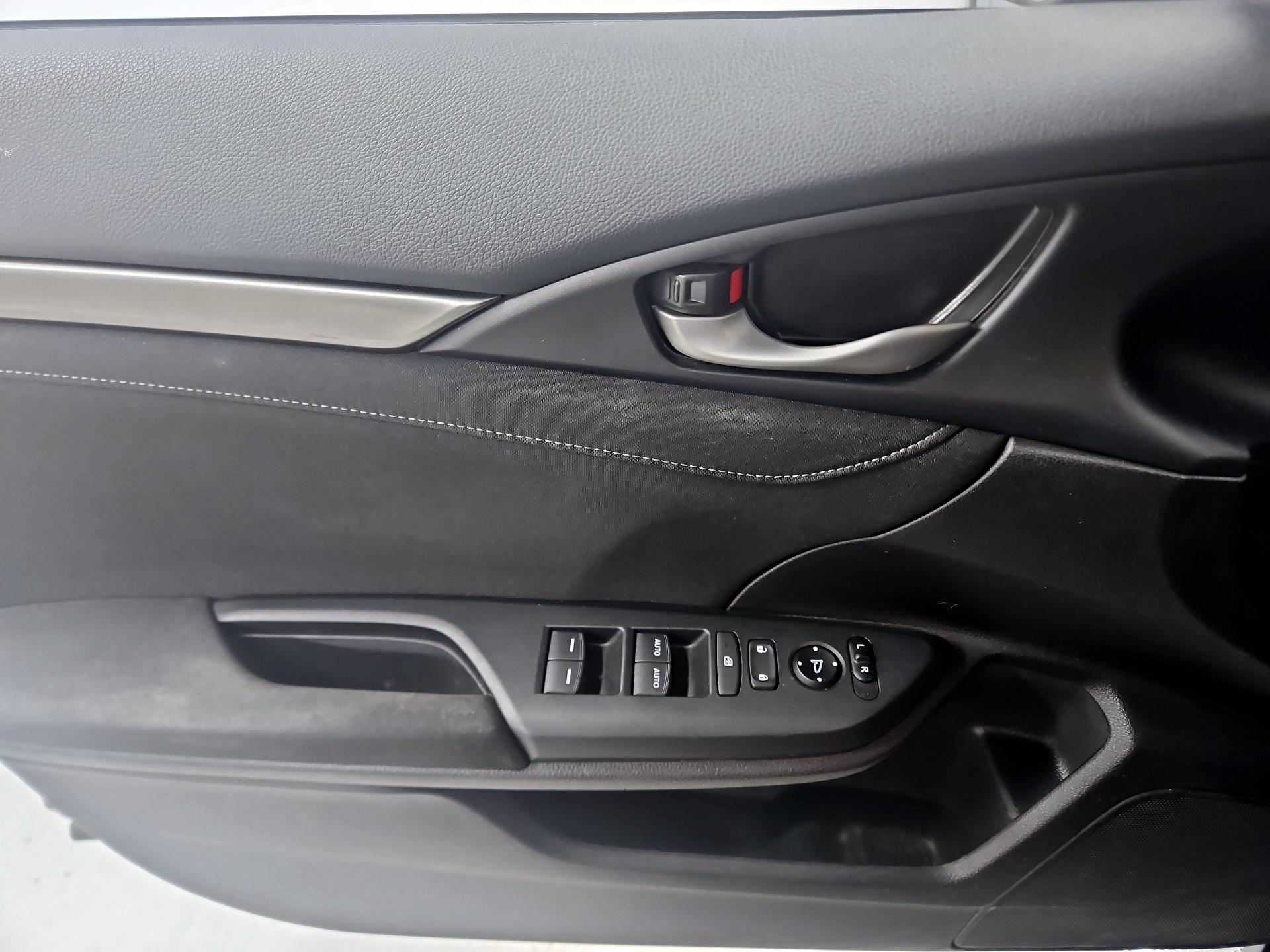 Thumbnail: 2019 Honda Civic - 12