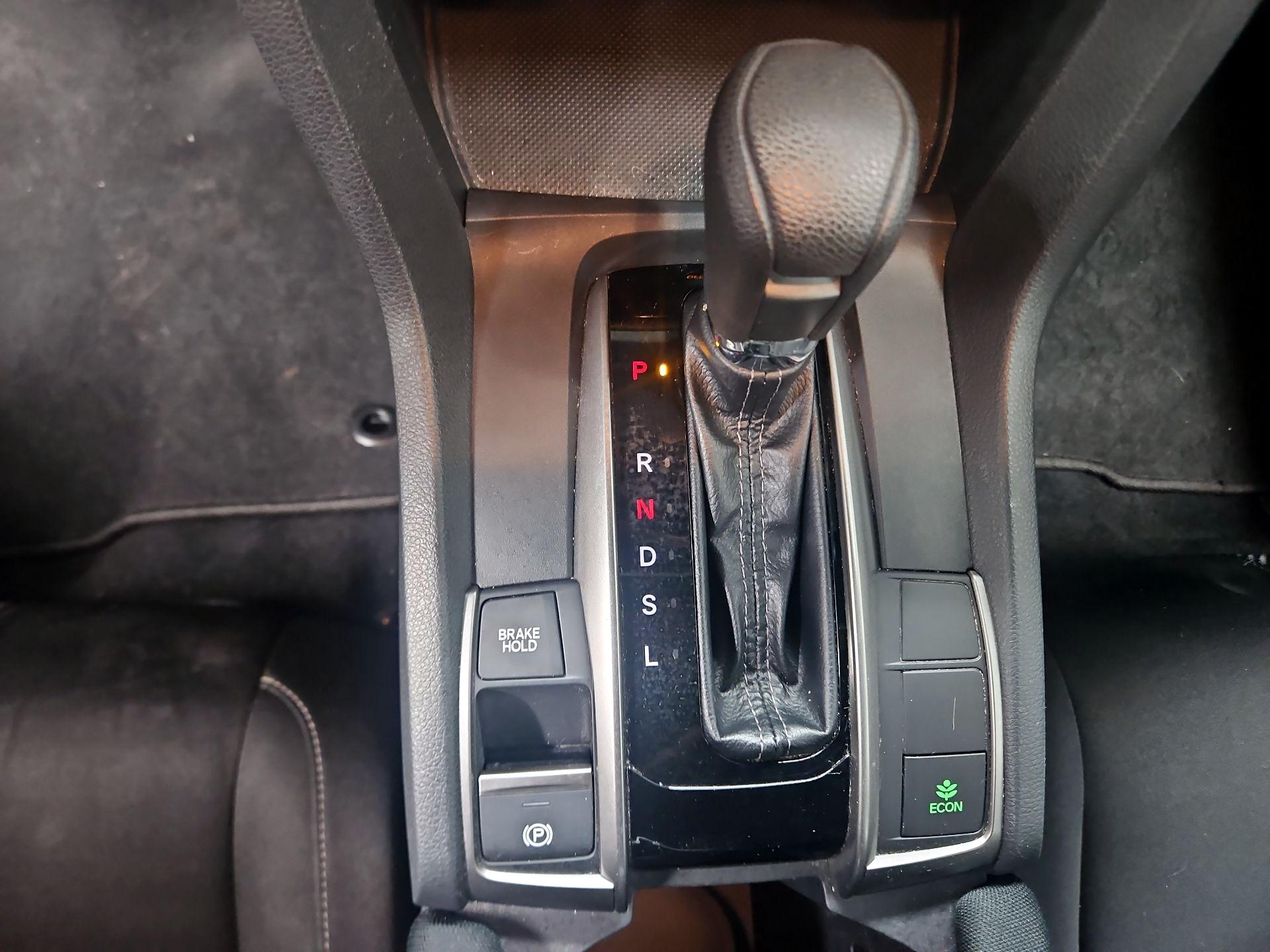 Thumbnail: 2019 Honda Civic - 17