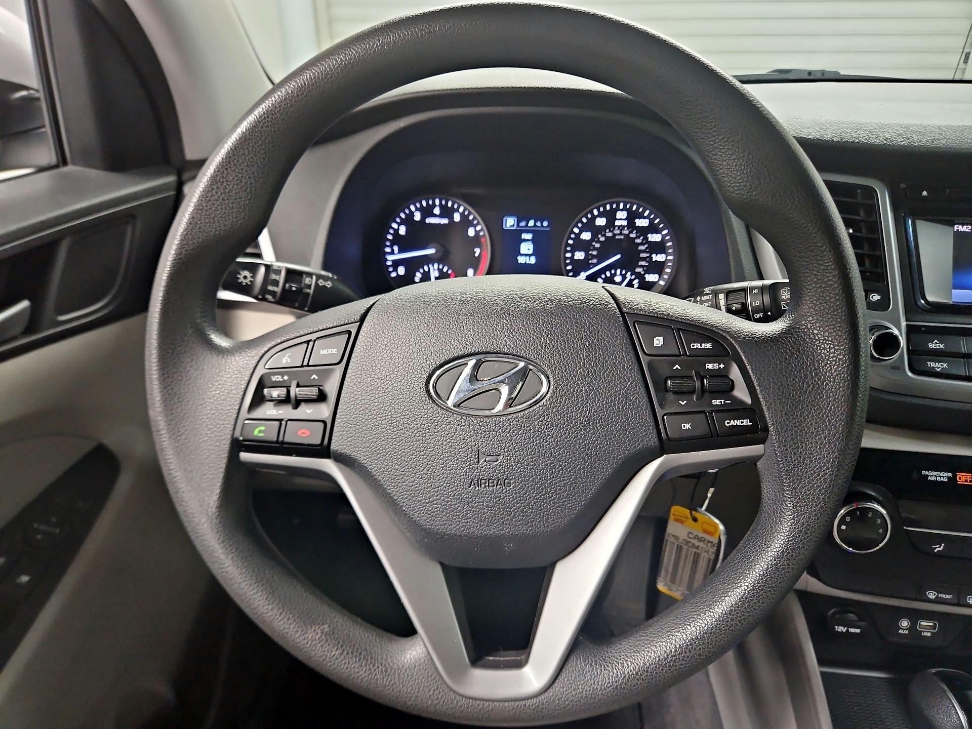 Thumbnail: 2017 Hyundai Tucson - 10