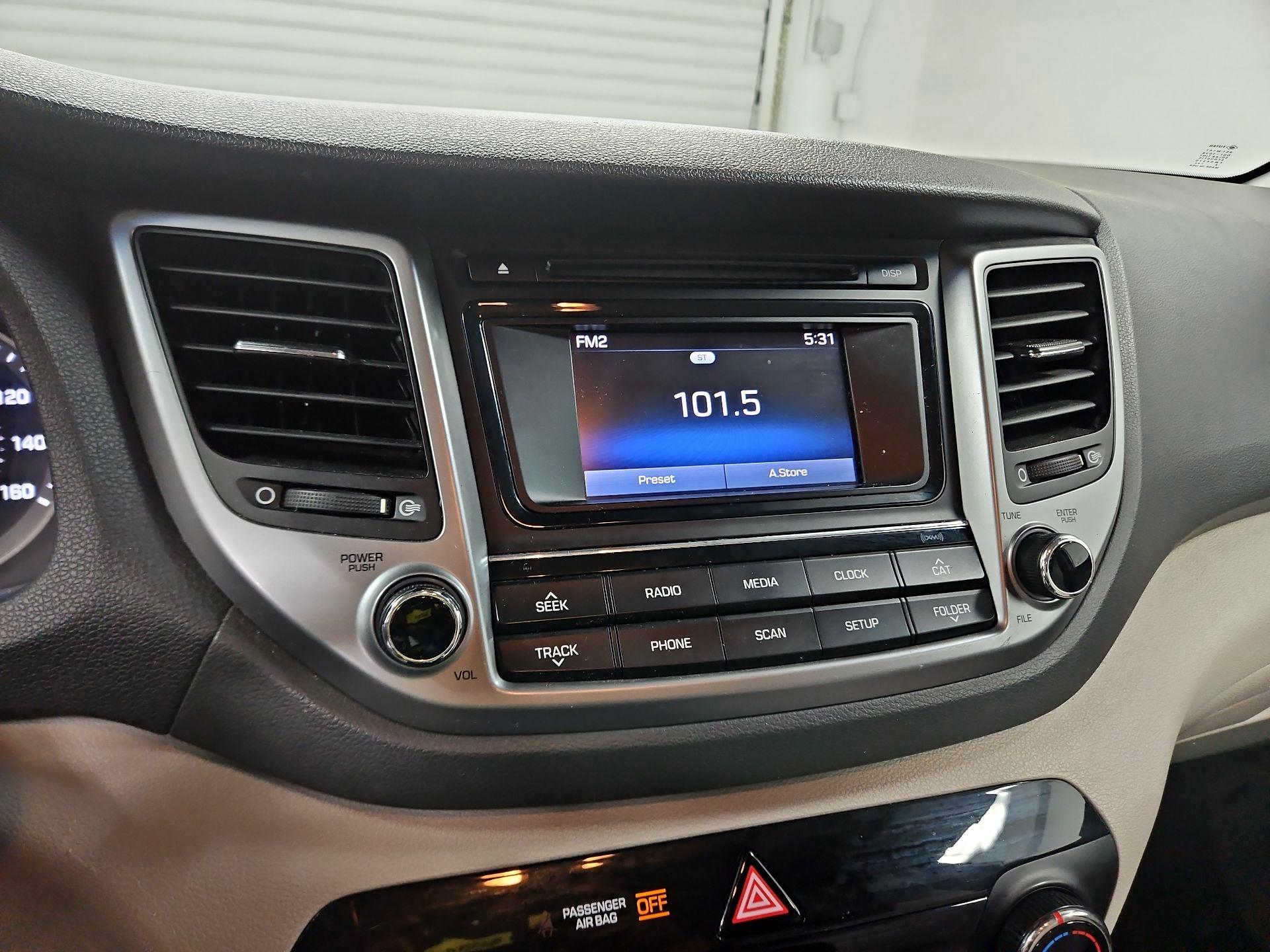 Thumbnail: 2017 Hyundai Tucson - 15