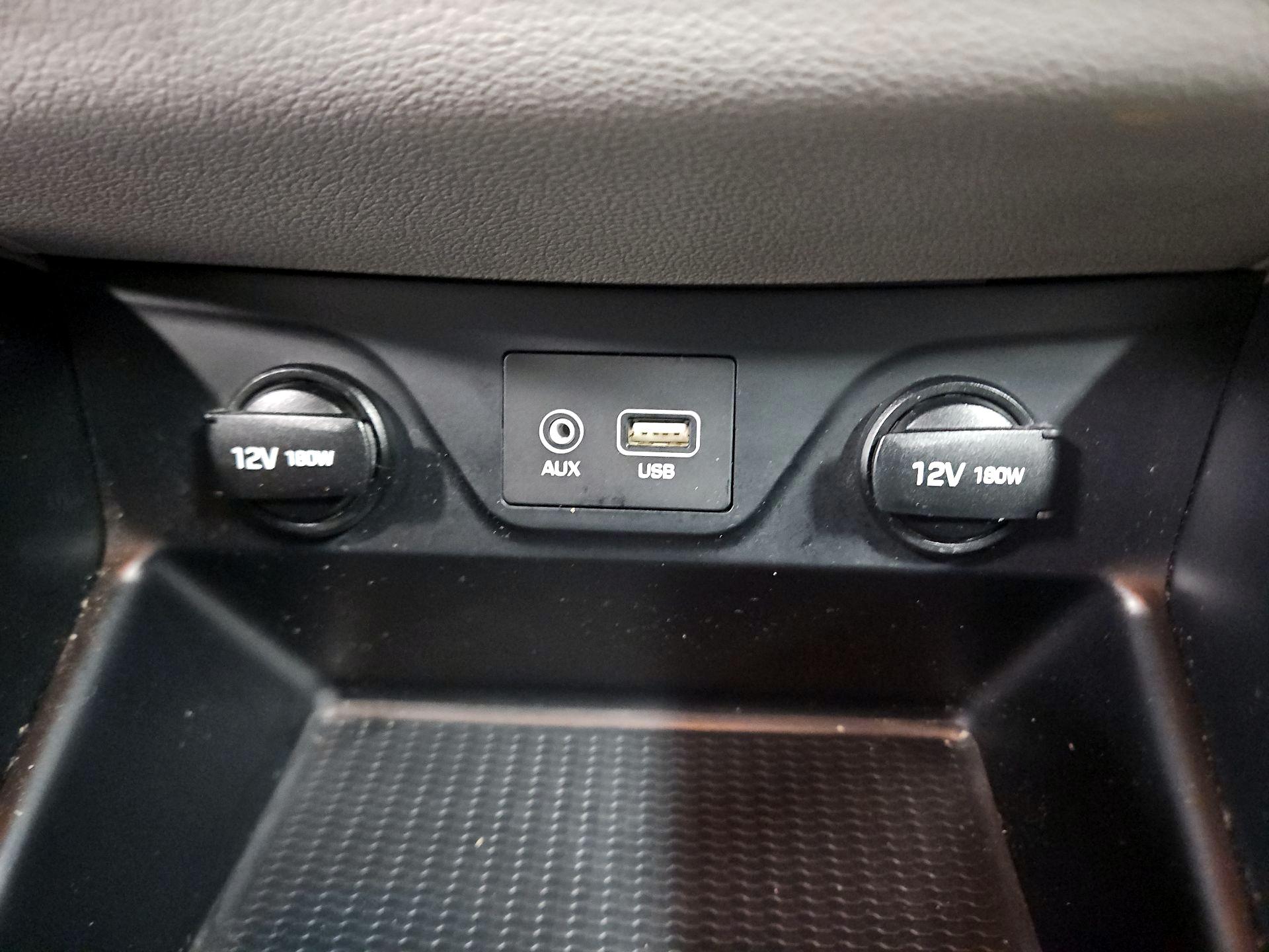 Thumbnail: 2017 Hyundai Tucson - 18