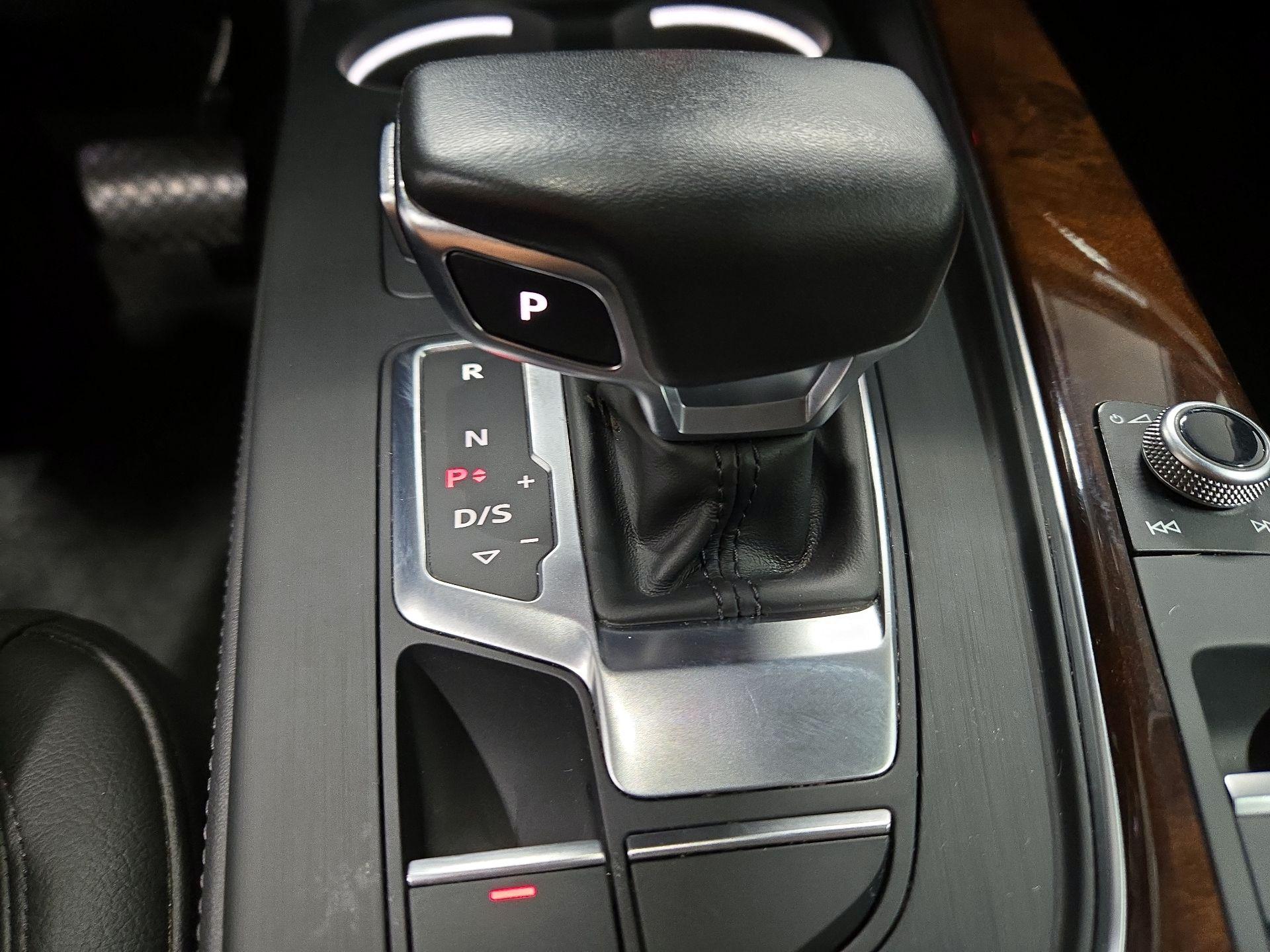 Thumbnail: 2019 Audi A5 - 18