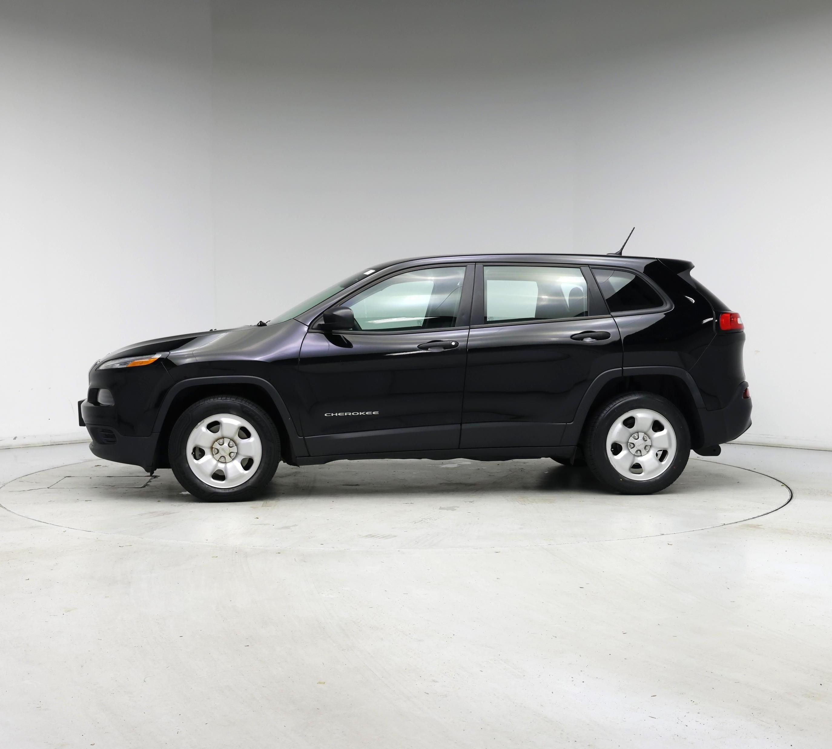 Thumbnail: 2017 Jeep Cherokee - 3