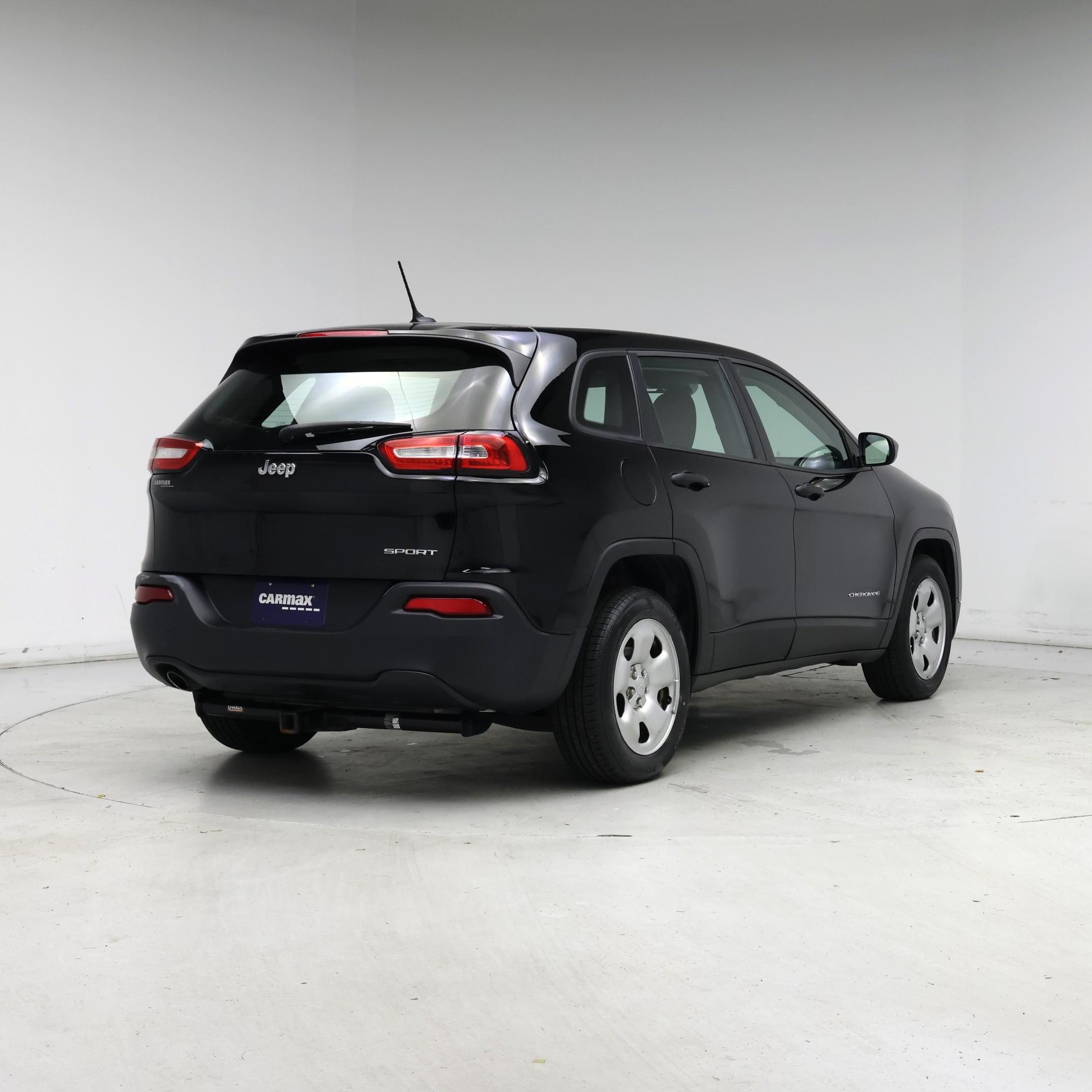 Thumbnail: 2017 Jeep Cherokee - 8