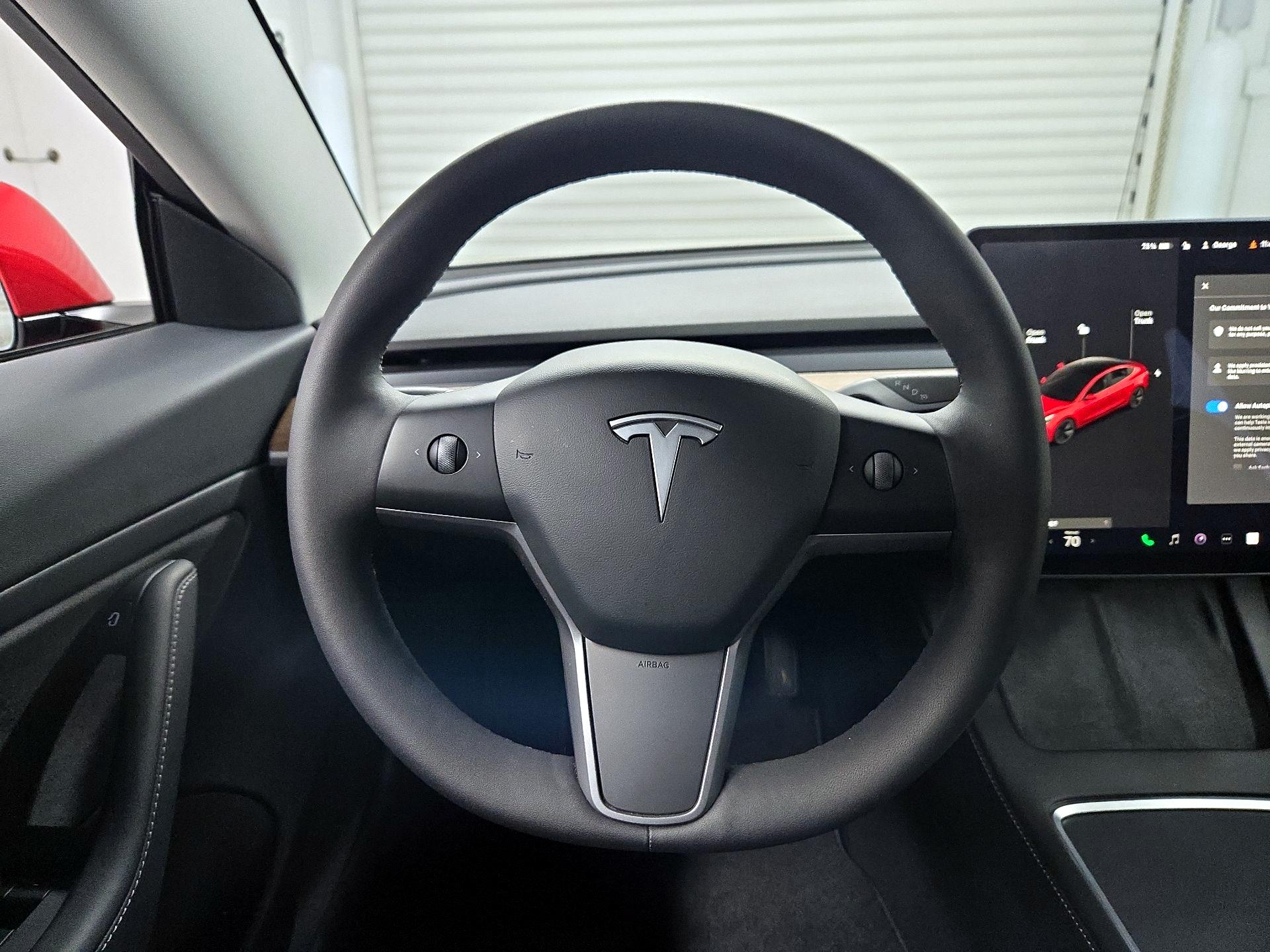 Thumbnail: 2021 Tesla Model 3 - 10