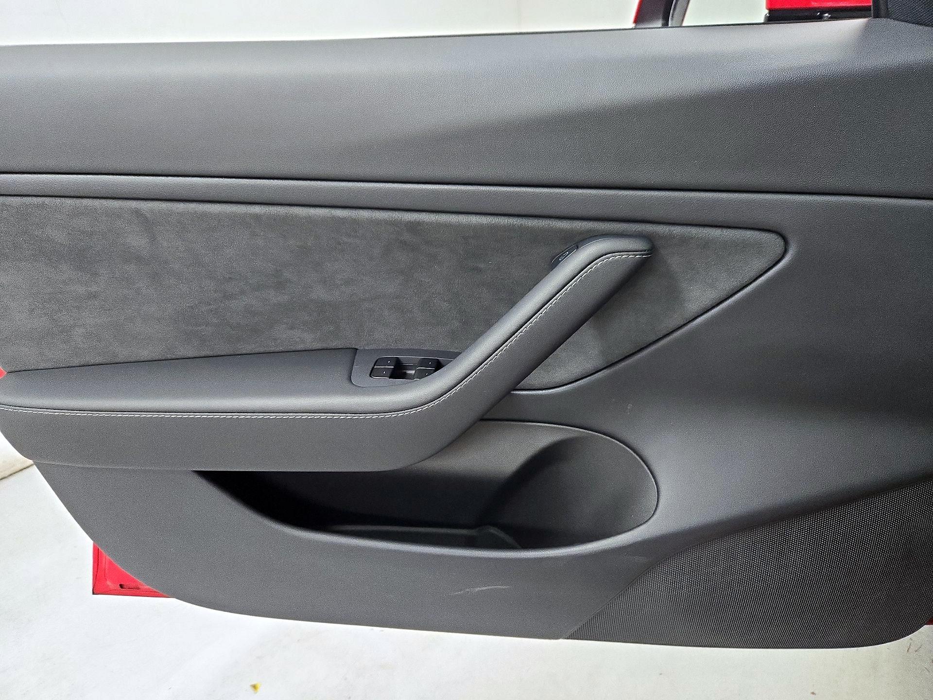 Thumbnail: 2021 Tesla Model 3 - 12