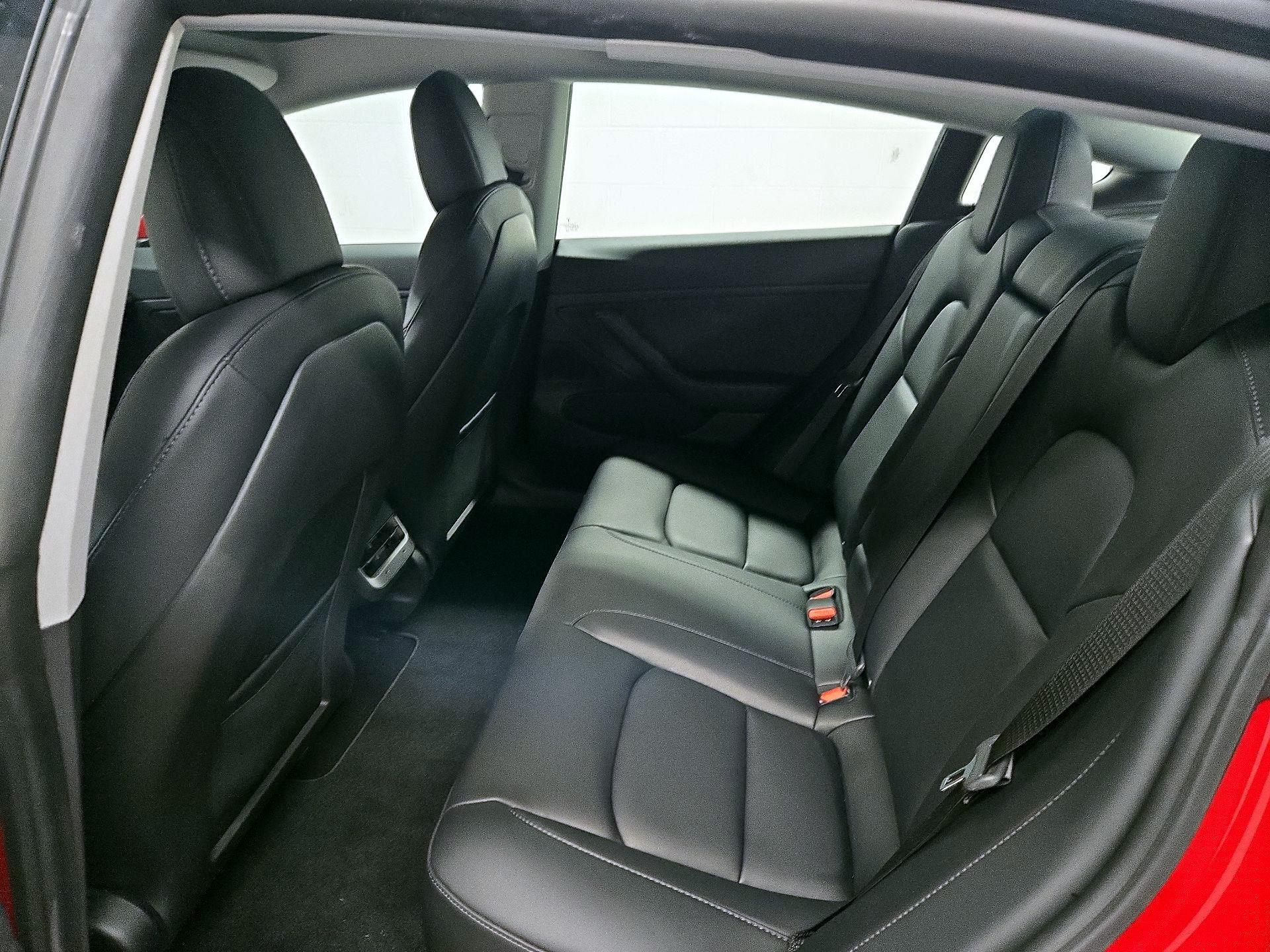 Thumbnail: 2021 Tesla Model 3 - 18