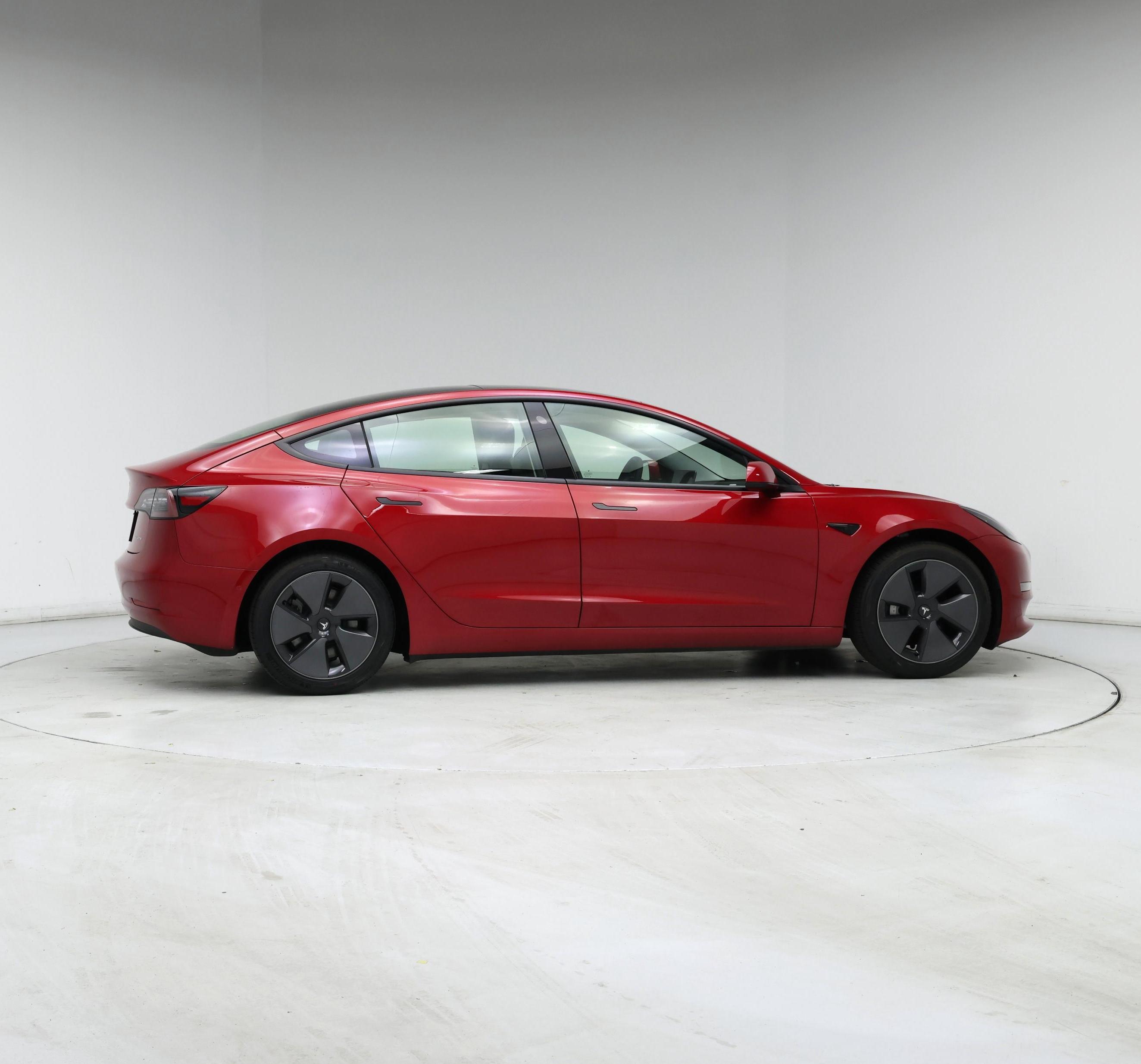 Thumbnail: 2021 Tesla Model 3 - 7