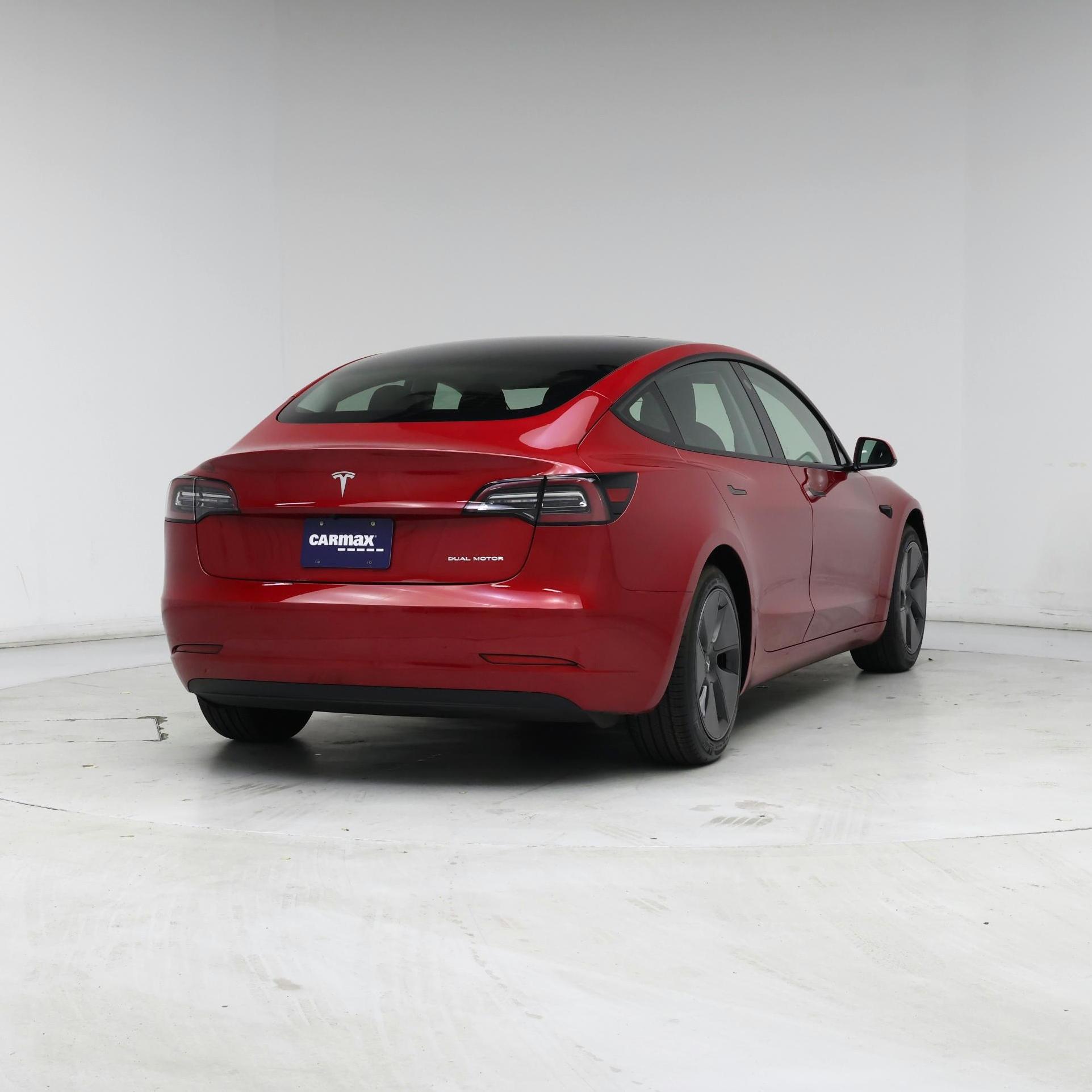Thumbnail: 2021 Tesla Model 3 - 8