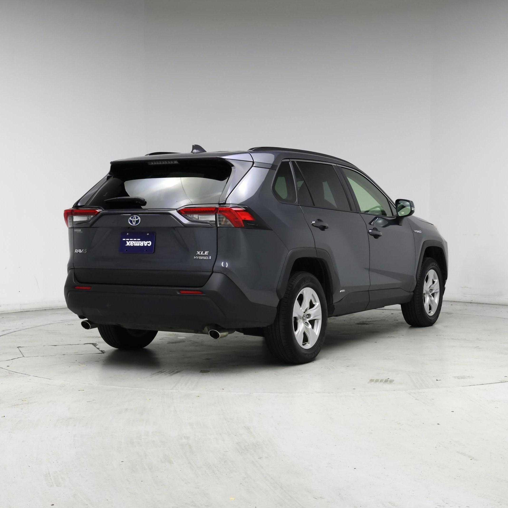 Thumbnail: 2020 Toyota RAV4 - 8