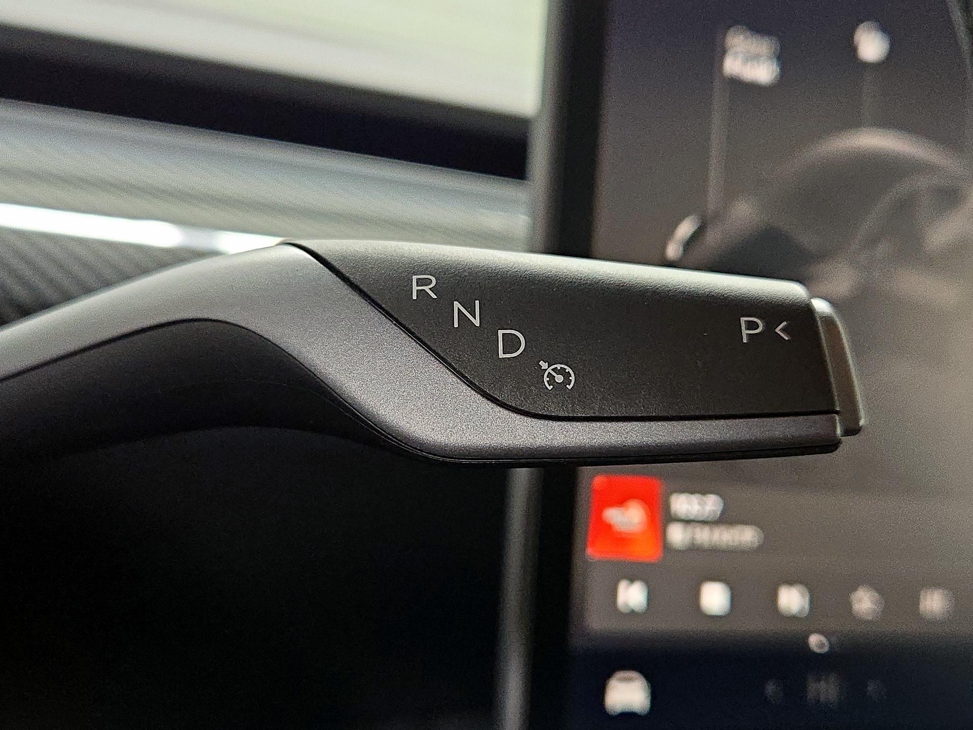 Thumbnail: 2025 Tesla Model Y - 17