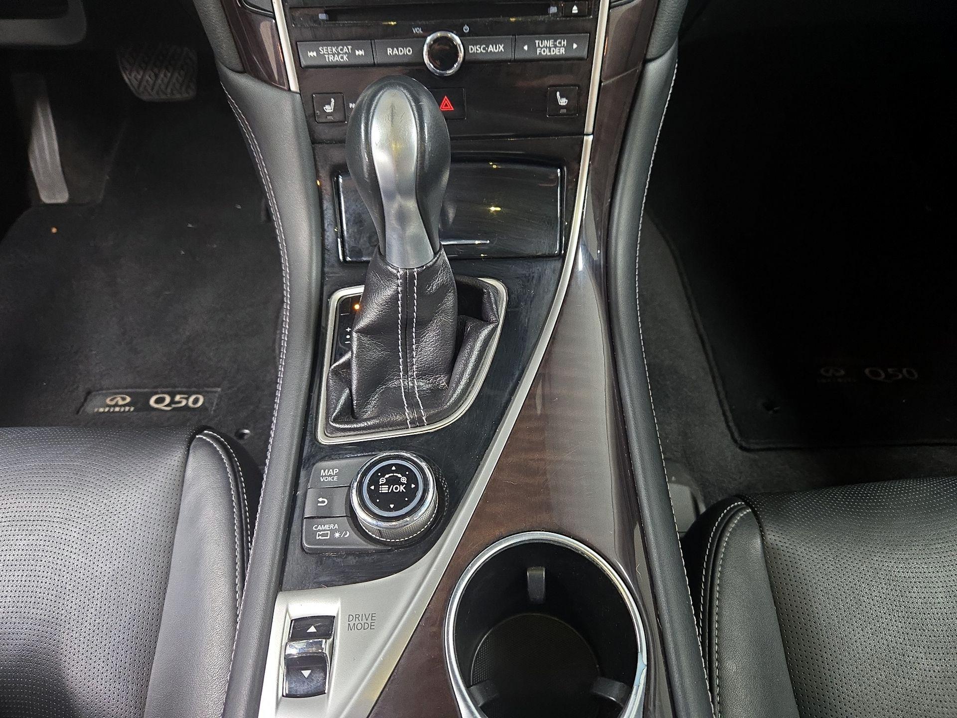 Thumbnail: 2015 INFINITI Q50 - 18