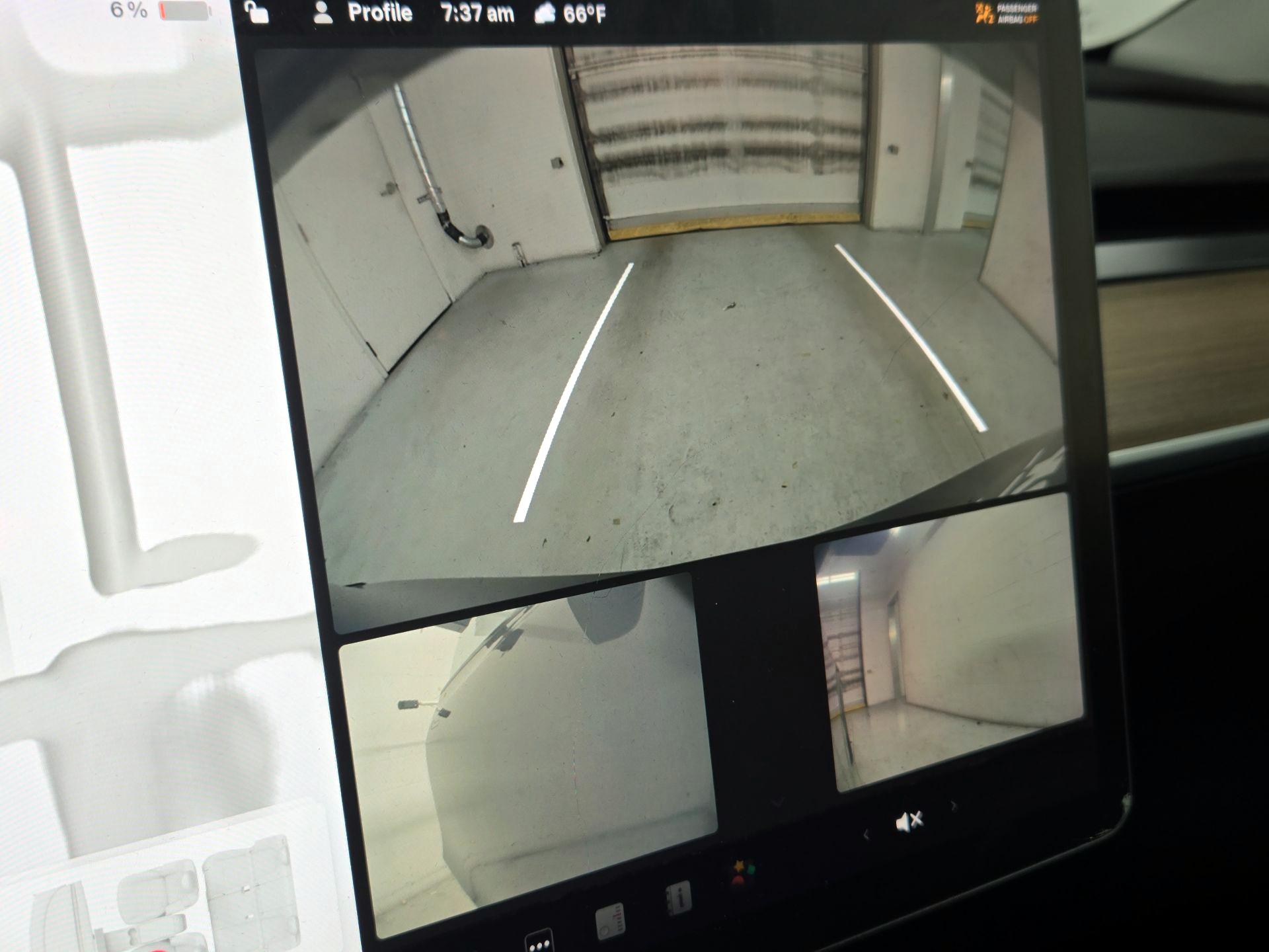 Thumbnail: 2022 Tesla Model Y - 14
