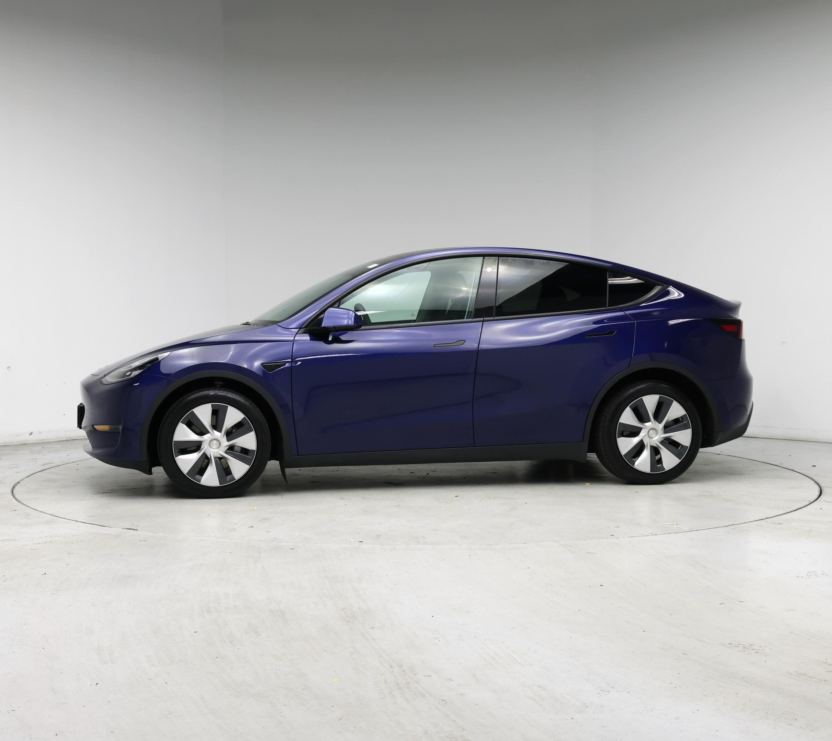 Thumbnail: 2022 Tesla Model Y - 3