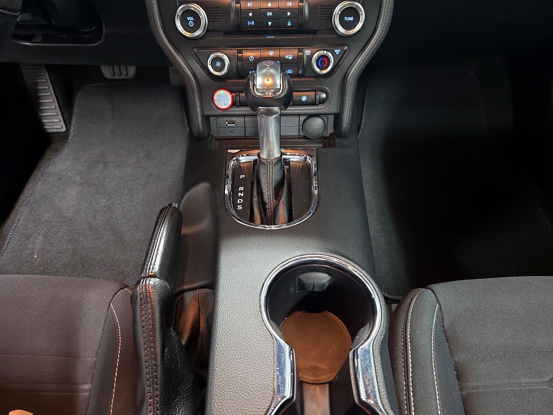 Thumbnail: 2015 Ford Mustang - 17