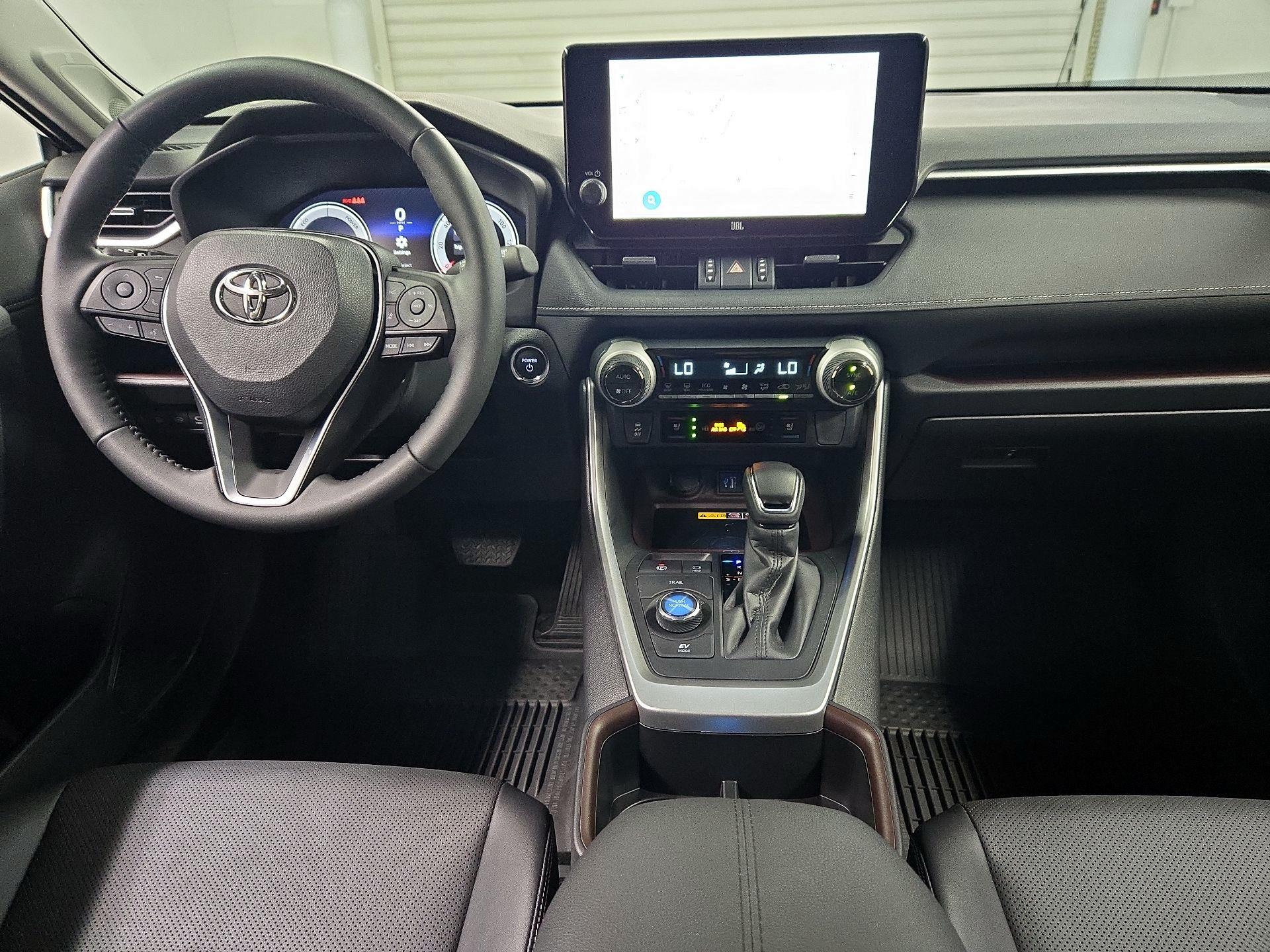 Thumbnail: 2024 Toyota RAV4 - 9