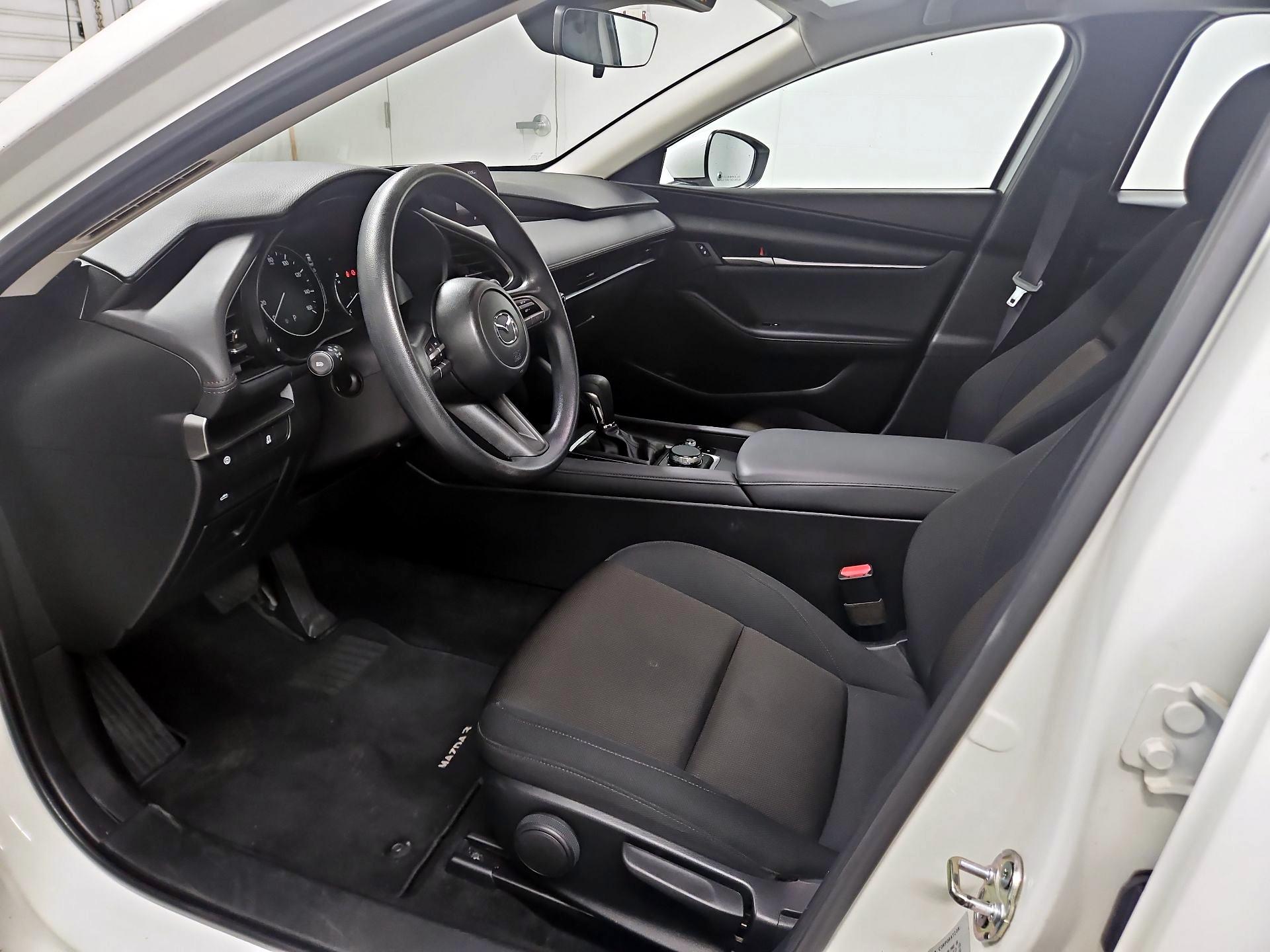Thumbnail: 2020 Mazda Mazda3 - 11
