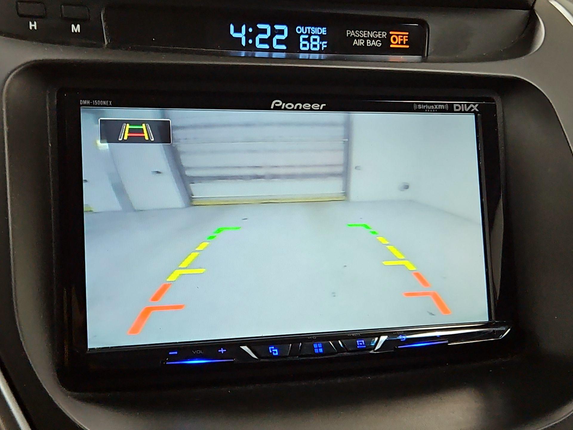 Thumbnail: 2016 Hyundai Elantra - 14