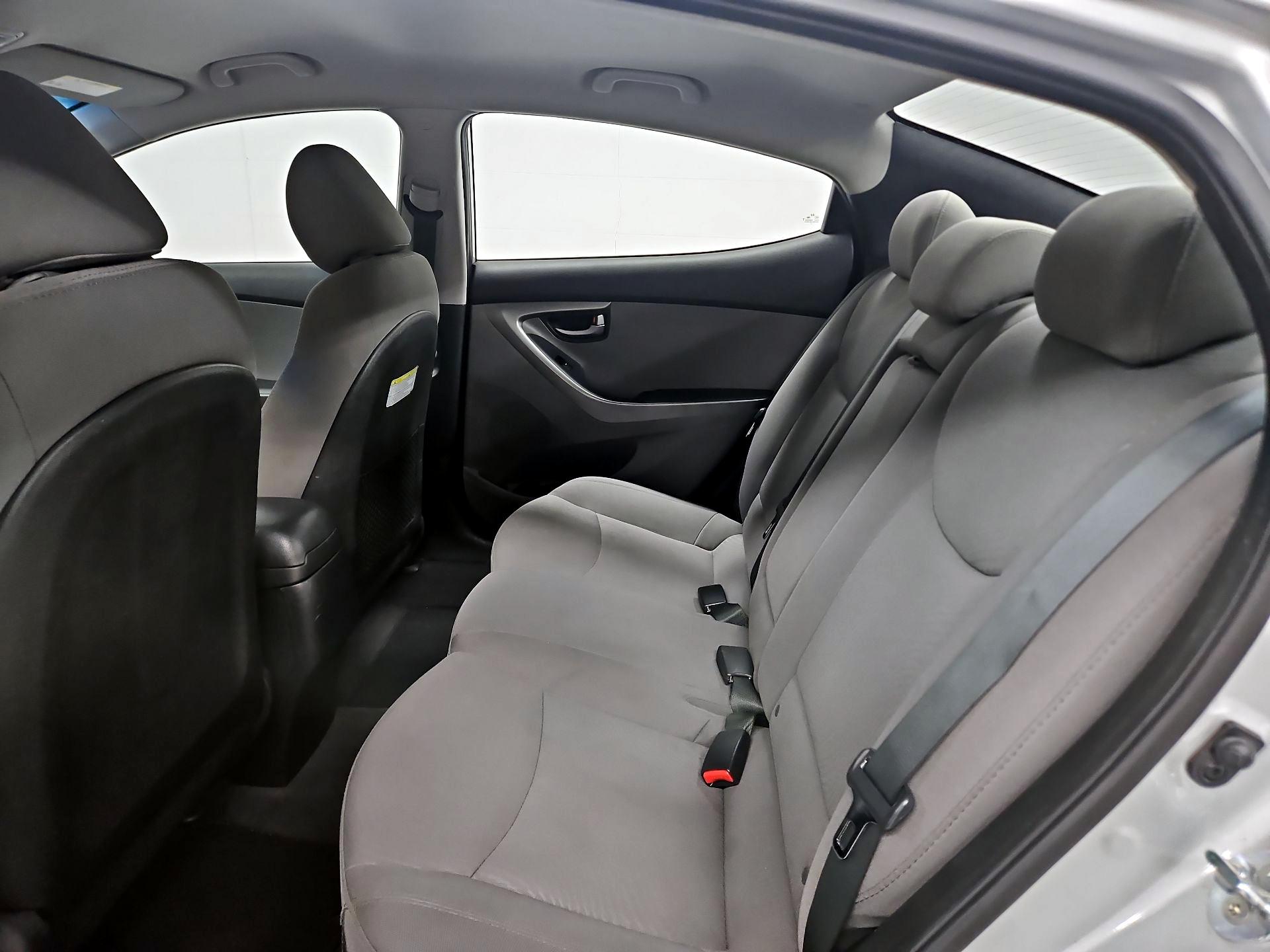 Thumbnail: 2016 Hyundai Elantra - 19