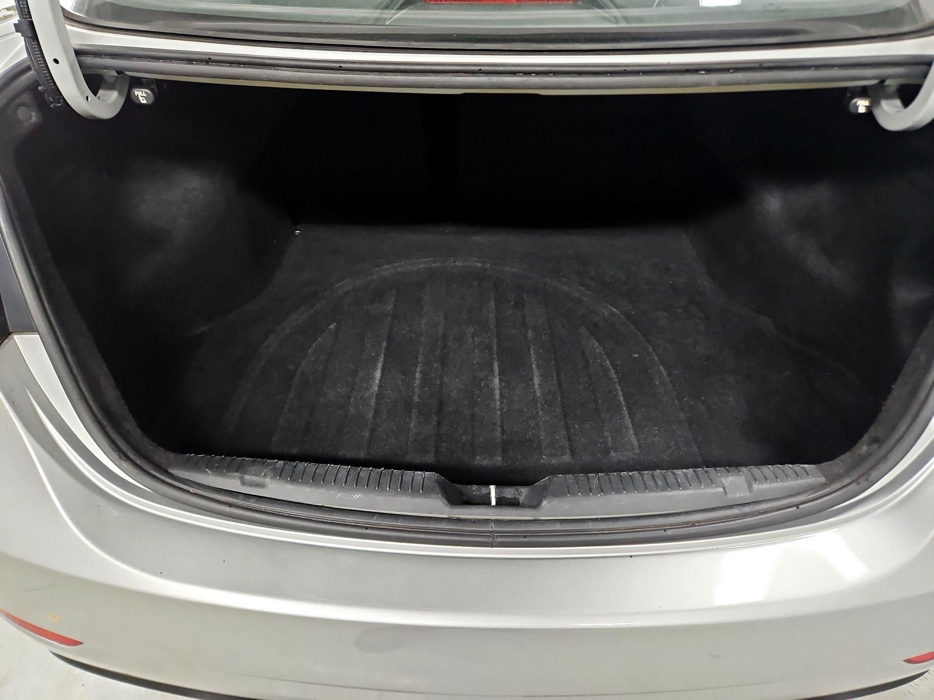 Thumbnail: 2016 Hyundai Elantra - 20