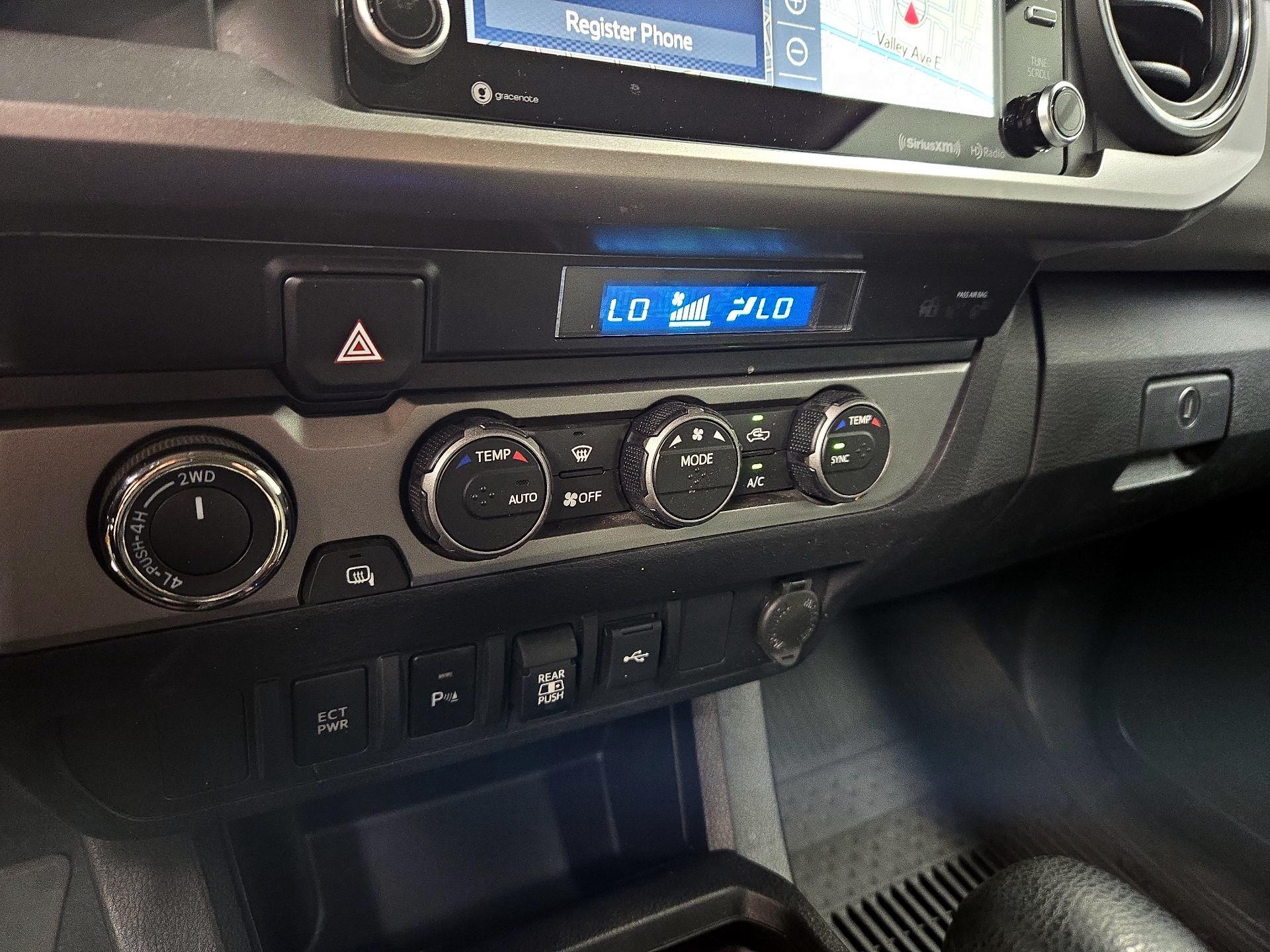 Thumbnail: 2021 Toyota Tacoma - 17