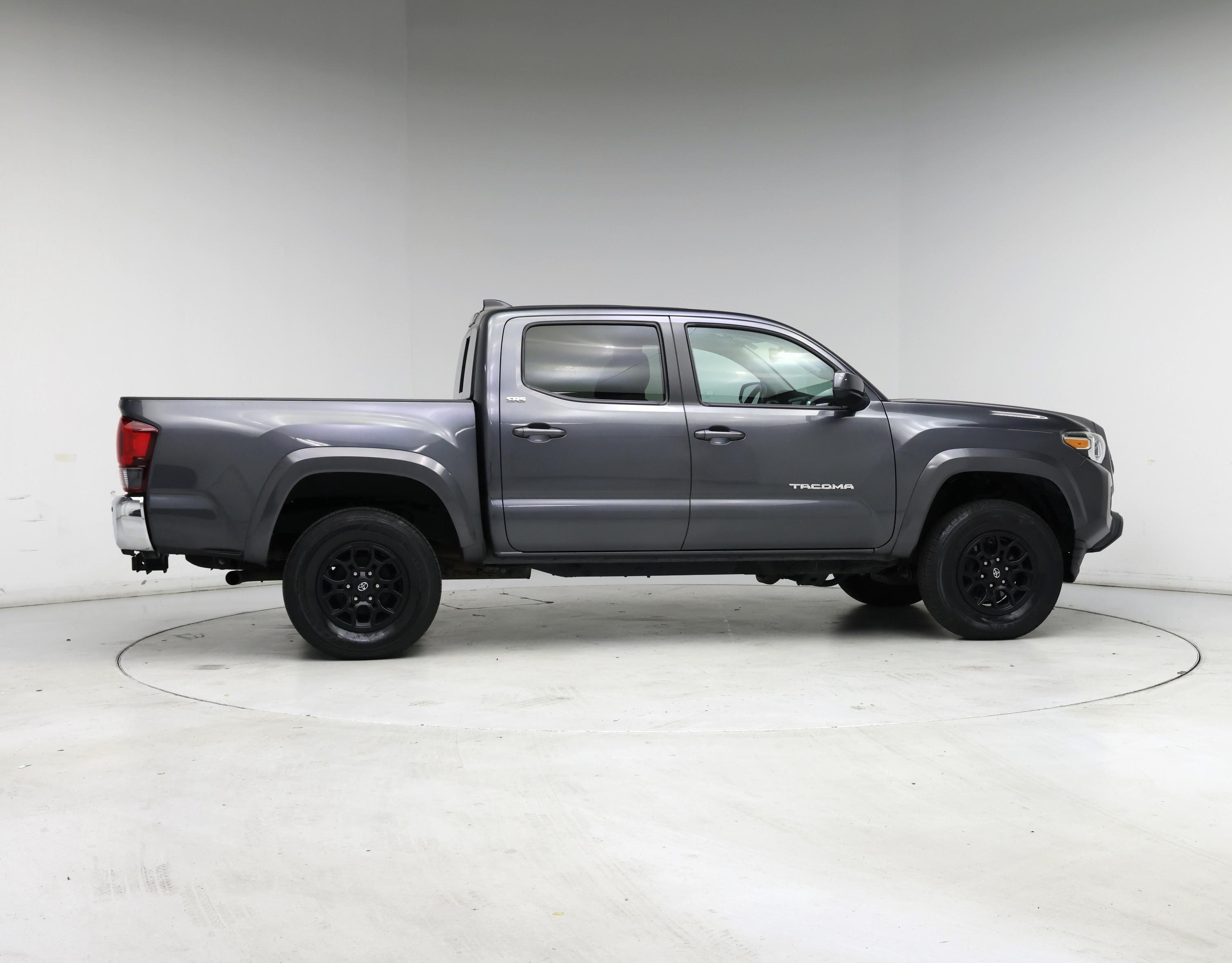 Thumbnail: 2021 Toyota Tacoma - 7