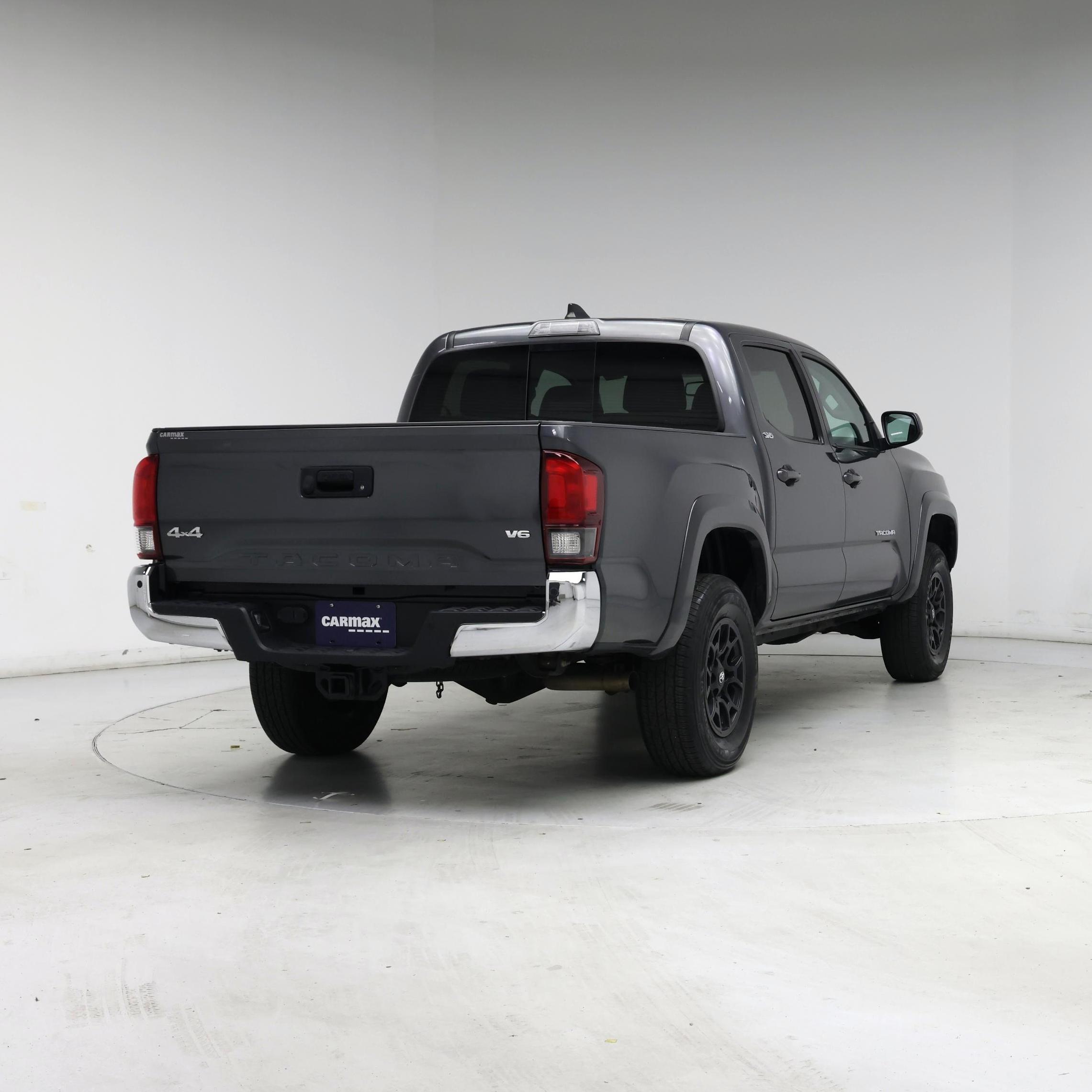 Thumbnail: 2021 Toyota Tacoma - 8