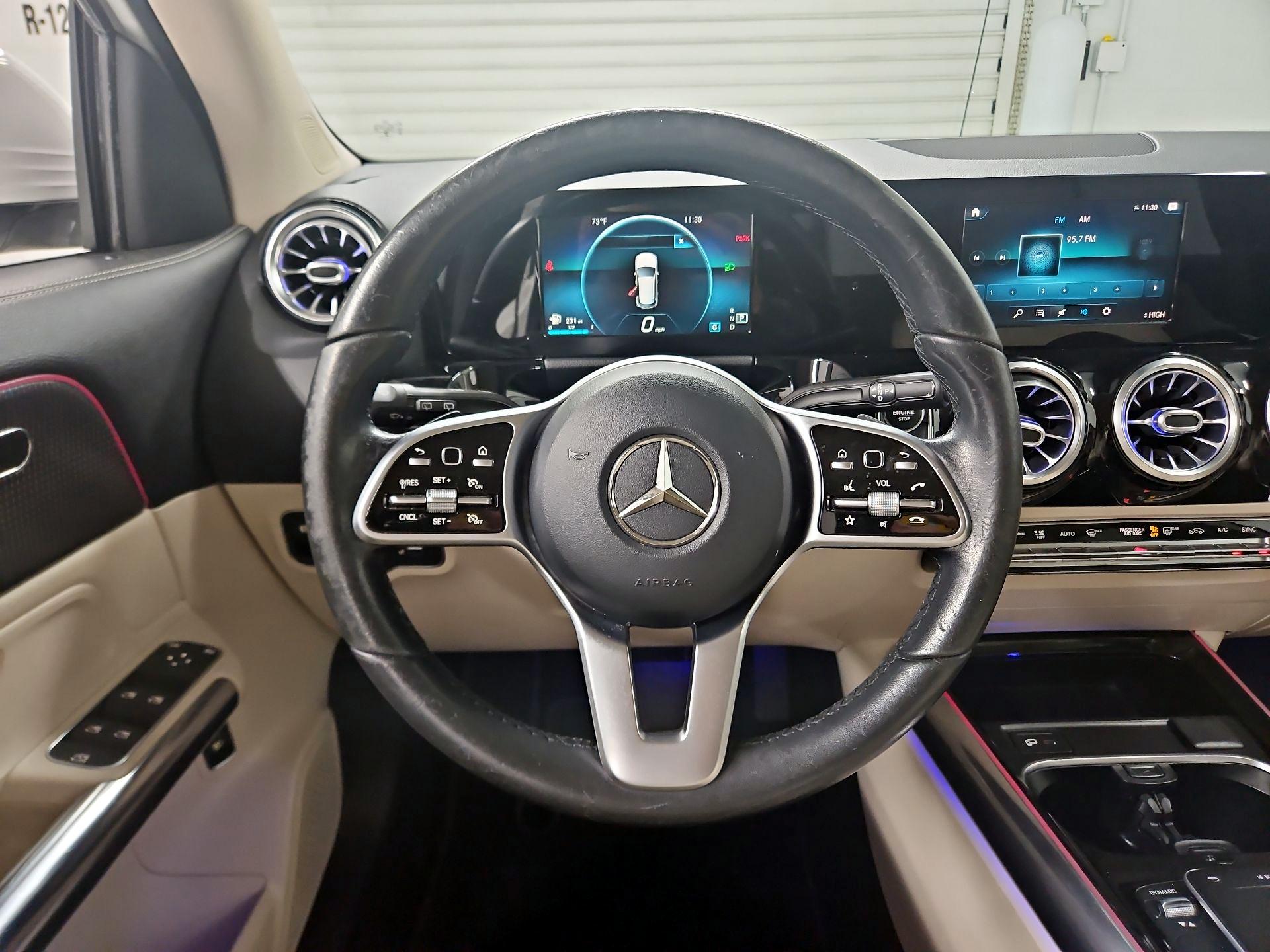 Thumbnail: 2021 Mercedes-Benz GLA - 10