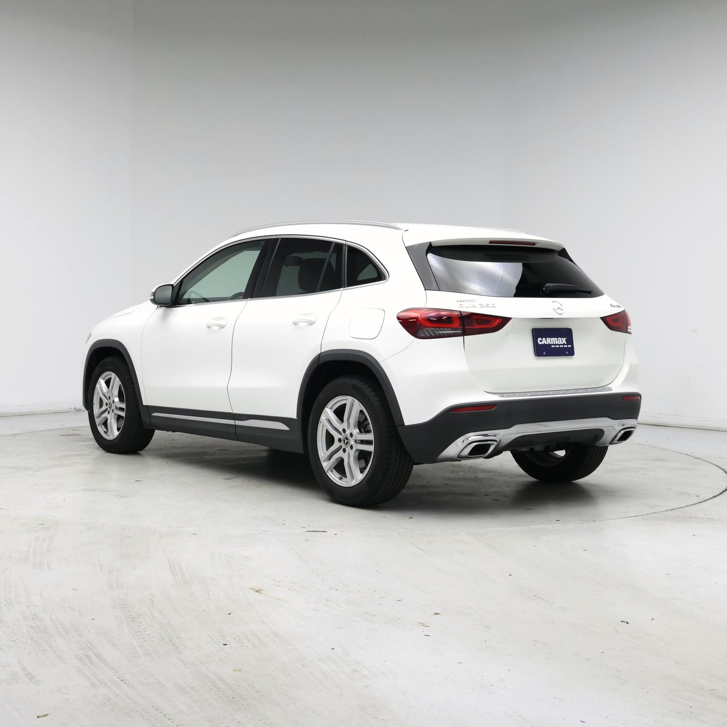 Thumbnail: 2021 Mercedes-Benz GLA - 2