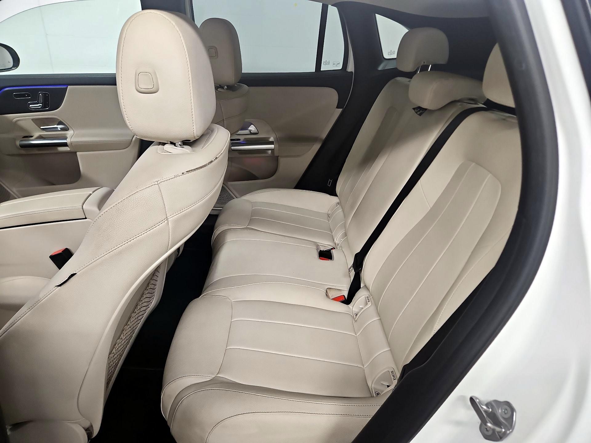 Thumbnail: 2021 Mercedes-Benz GLA - 19