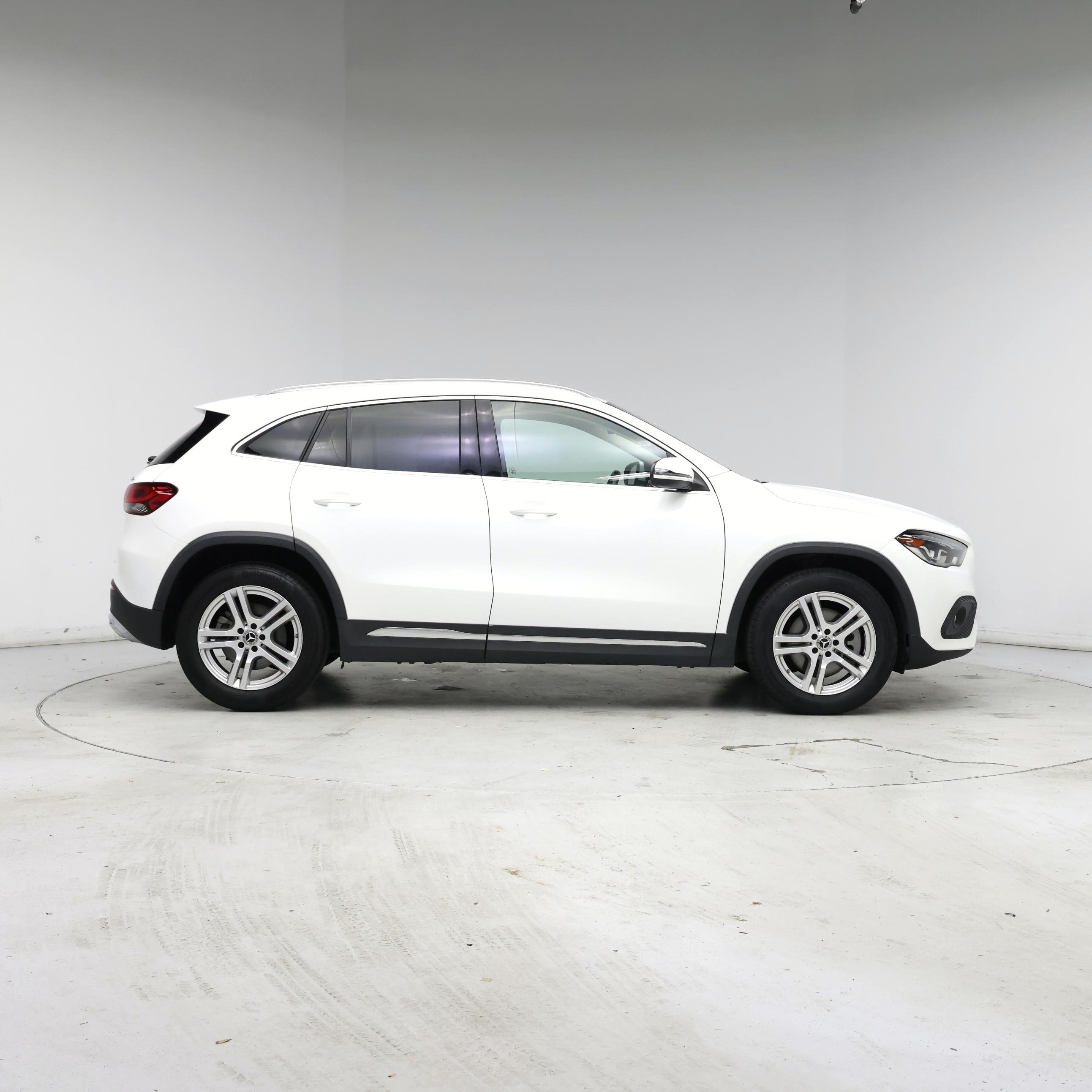 Thumbnail: 2021 Mercedes-Benz GLA - 7