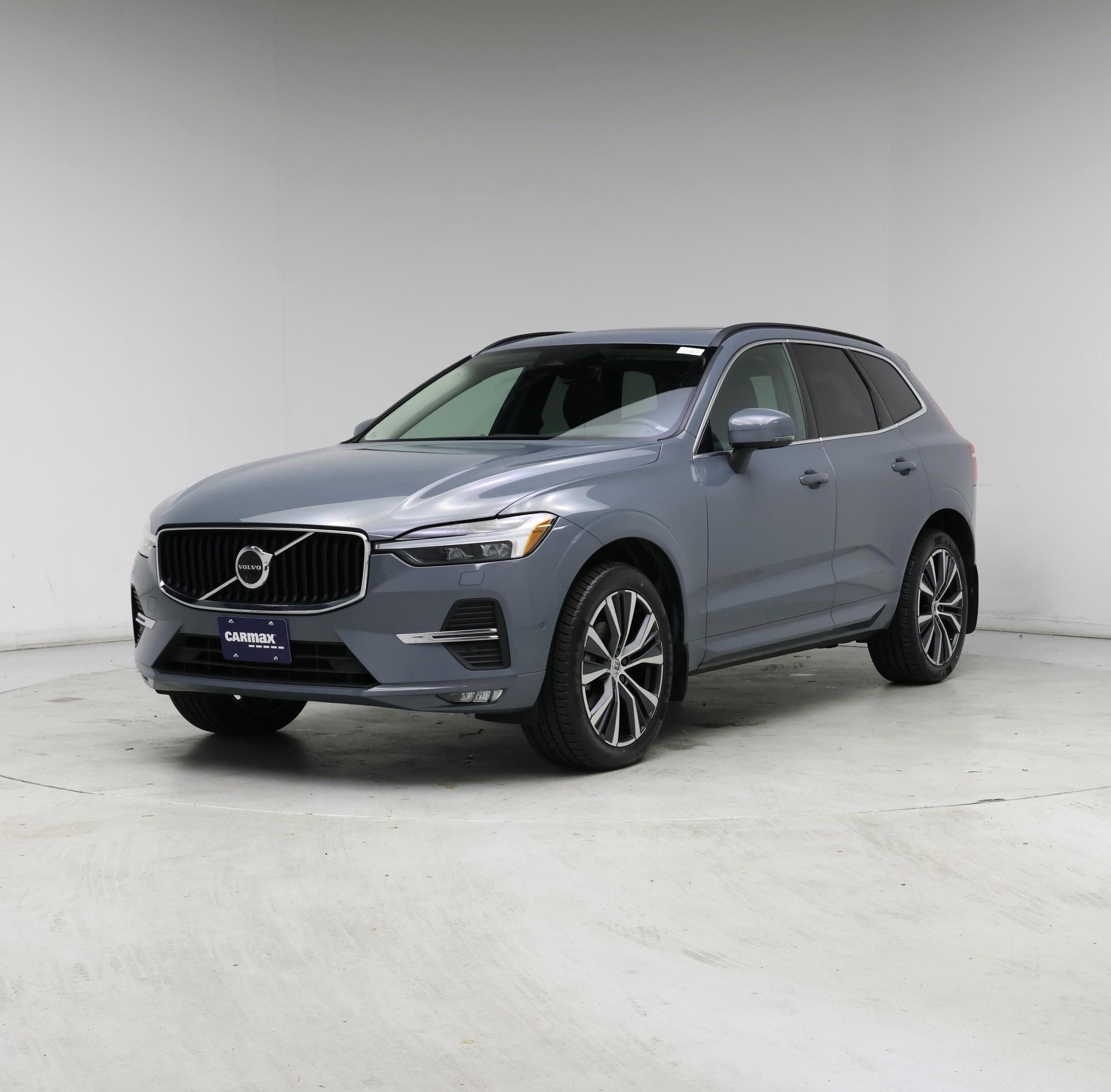 Thumbnail: 2022 Volvo XC60 - 4
