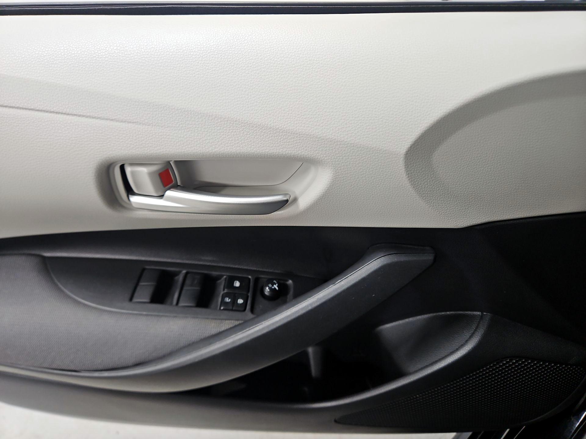 Thumbnail: 2020 Toyota Corolla - 12