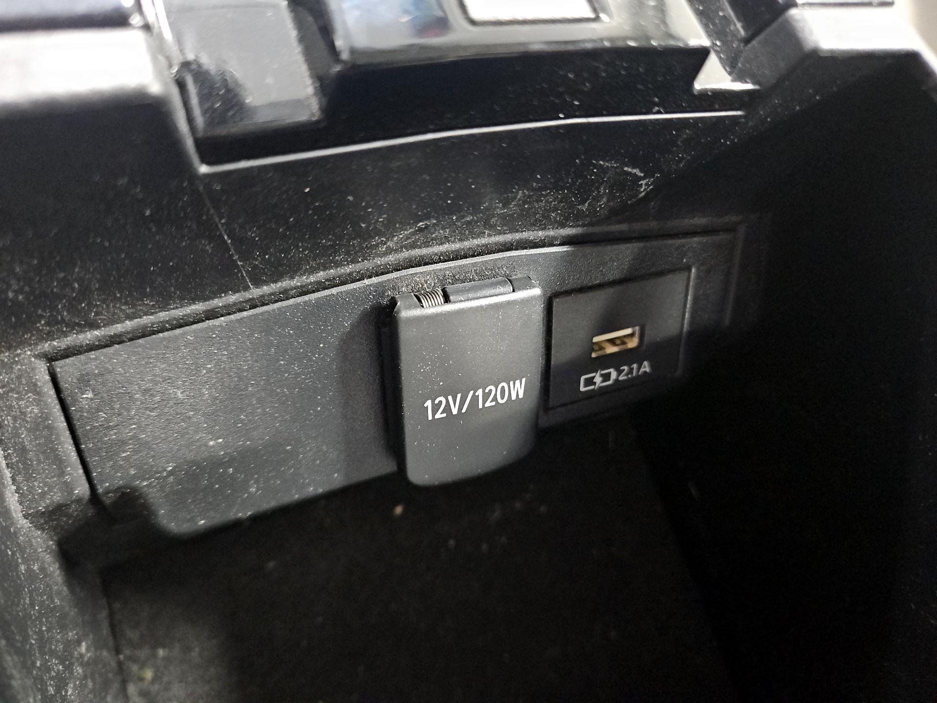 Thumbnail: 2020 Toyota Corolla - 18