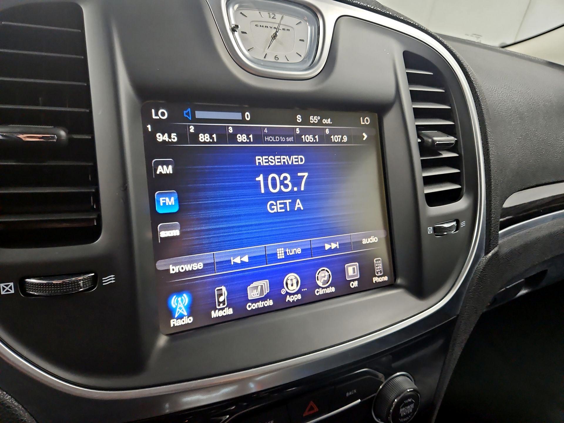 Thumbnail: 2016 Chrysler 300 - 15