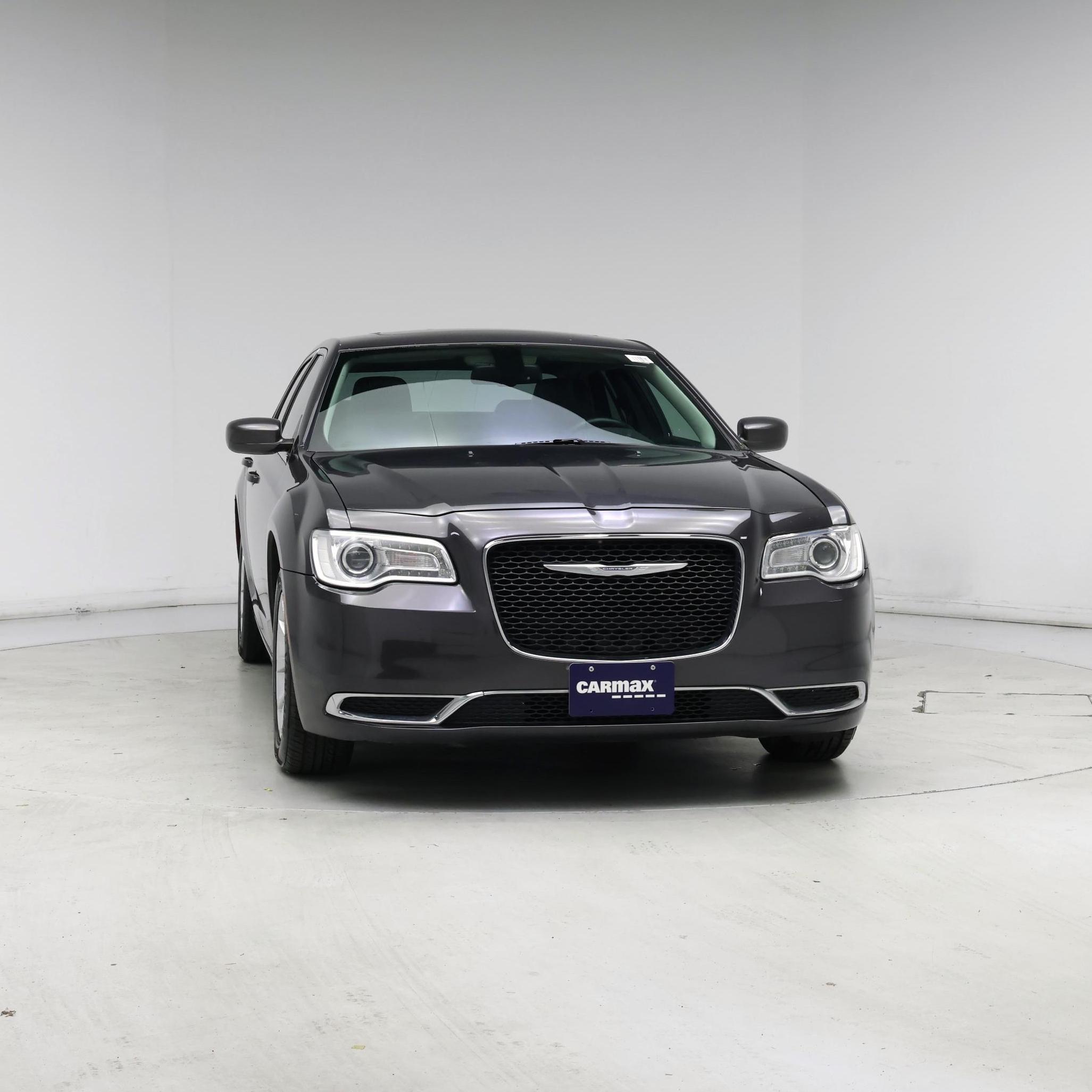 Thumbnail: 2016 Chrysler 300 - 5